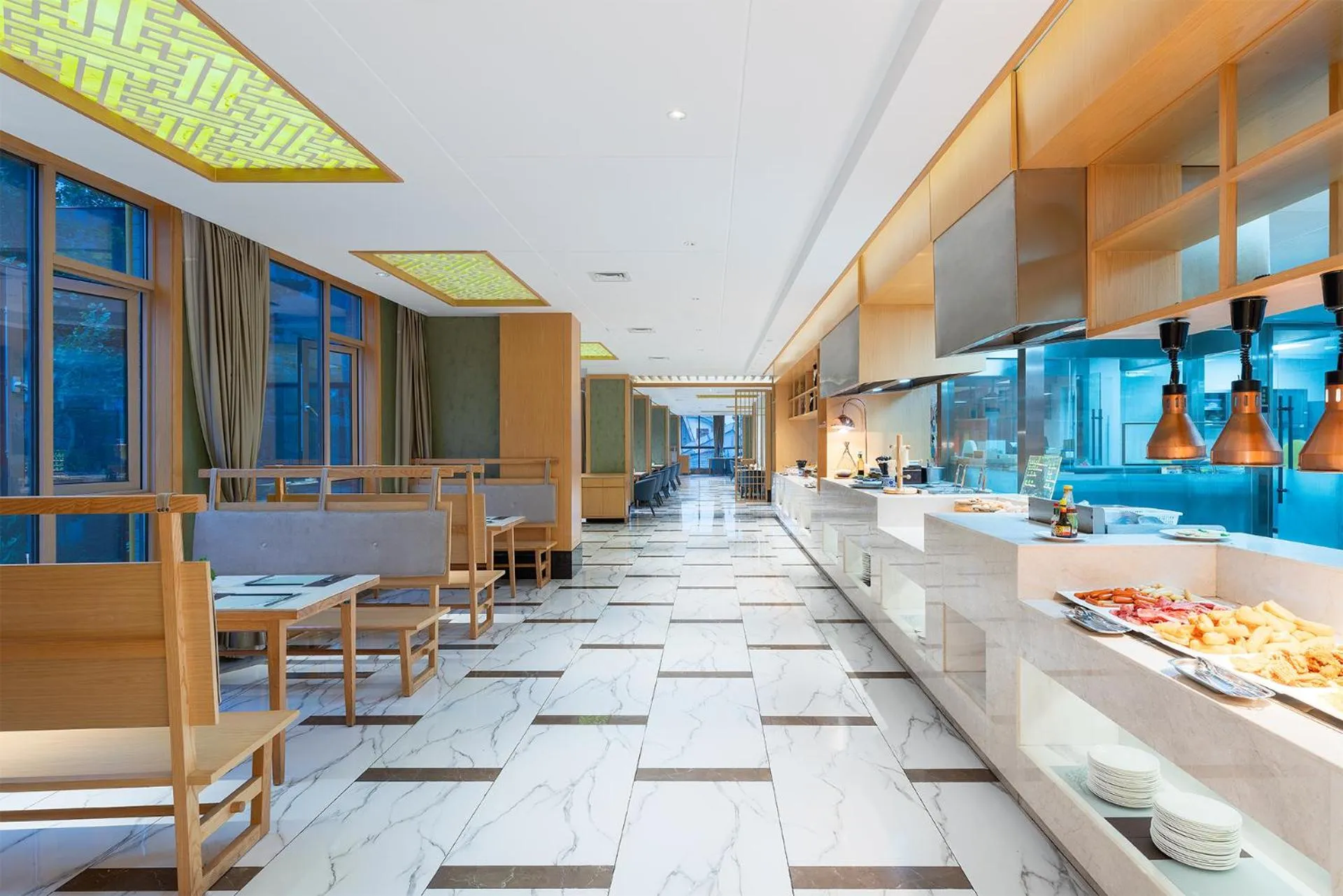 Restaurant/places to eat in Holiday Inn Dujiangyan Ancient Town by IHG