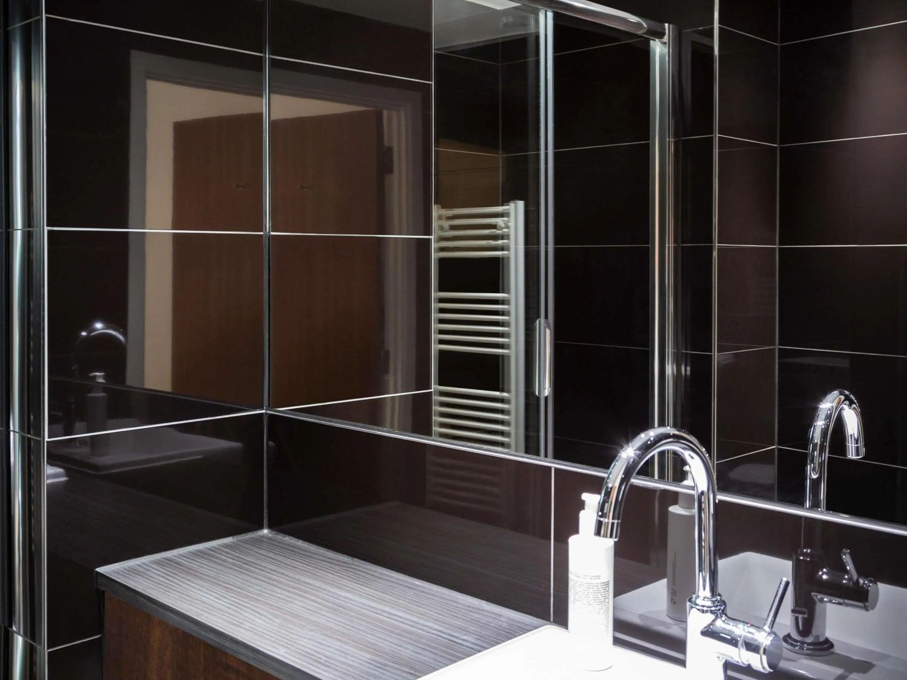 Bedroom in Aparthotel Adagio London Brentford