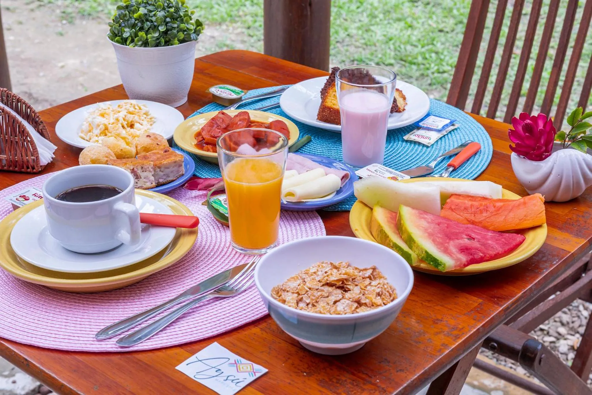 Breakfast in Pousada Aysú Maresias