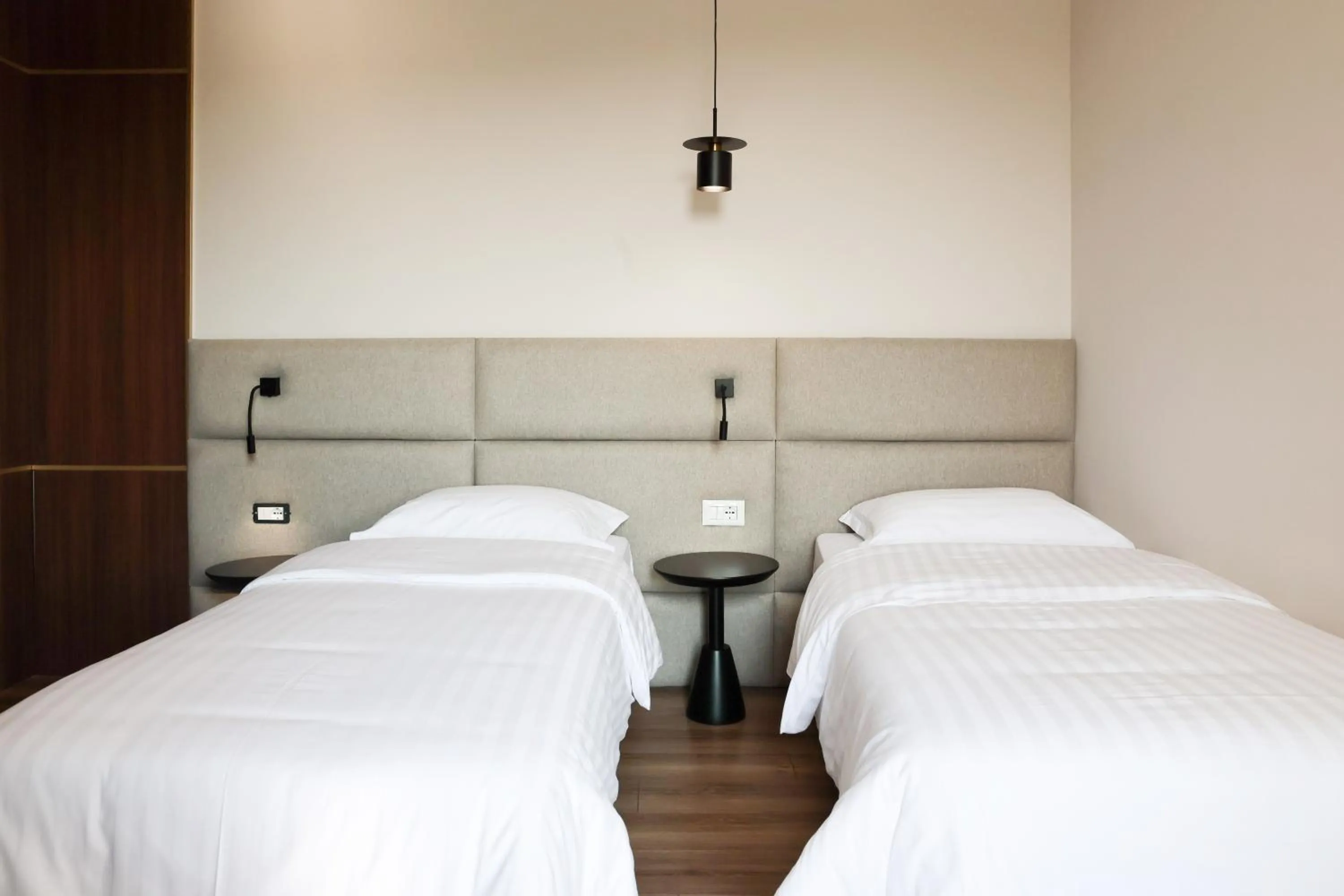 Bed in Gardenland Resort