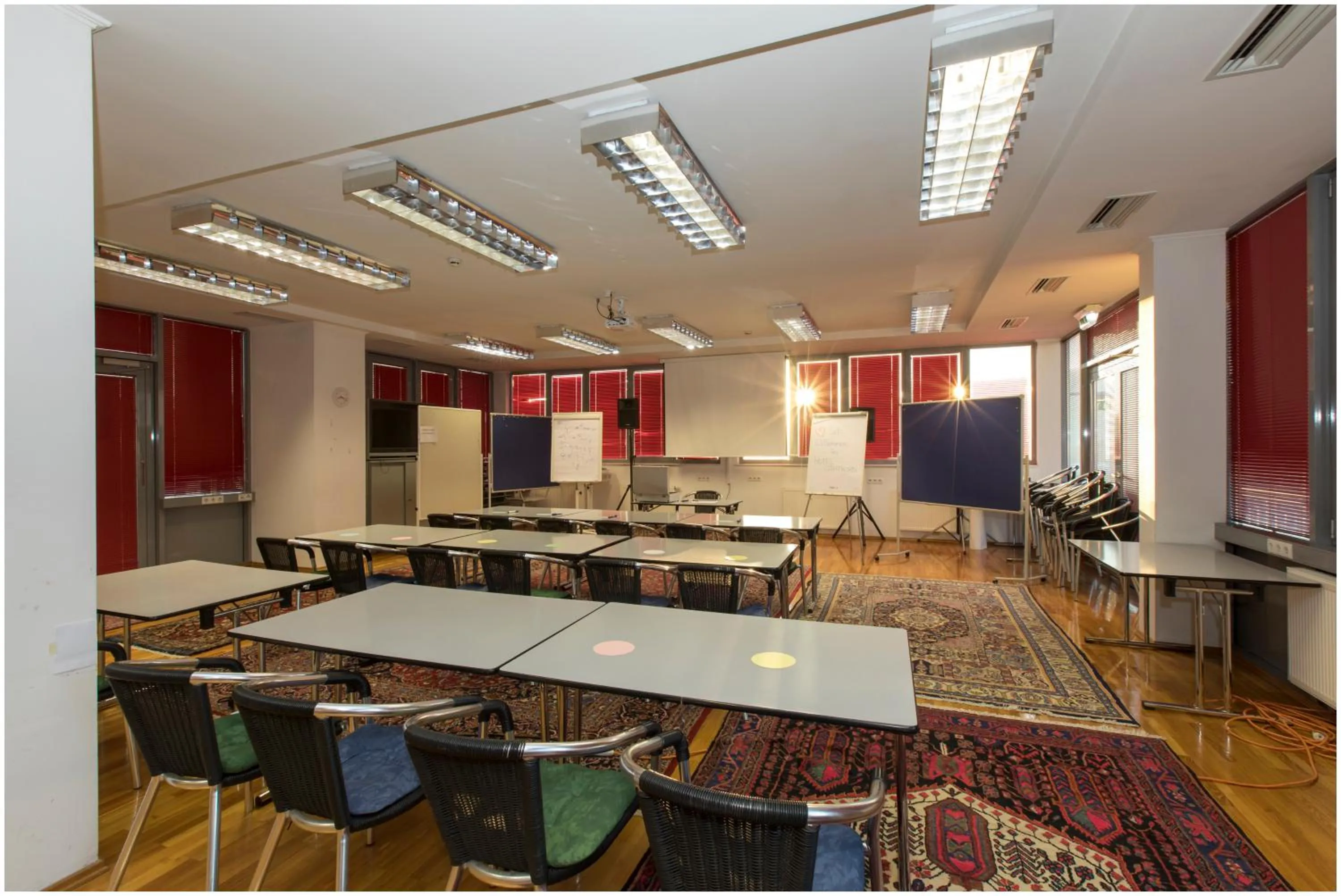 Business facilities in Hotel Gratkorn - "Bed & Breakfast"