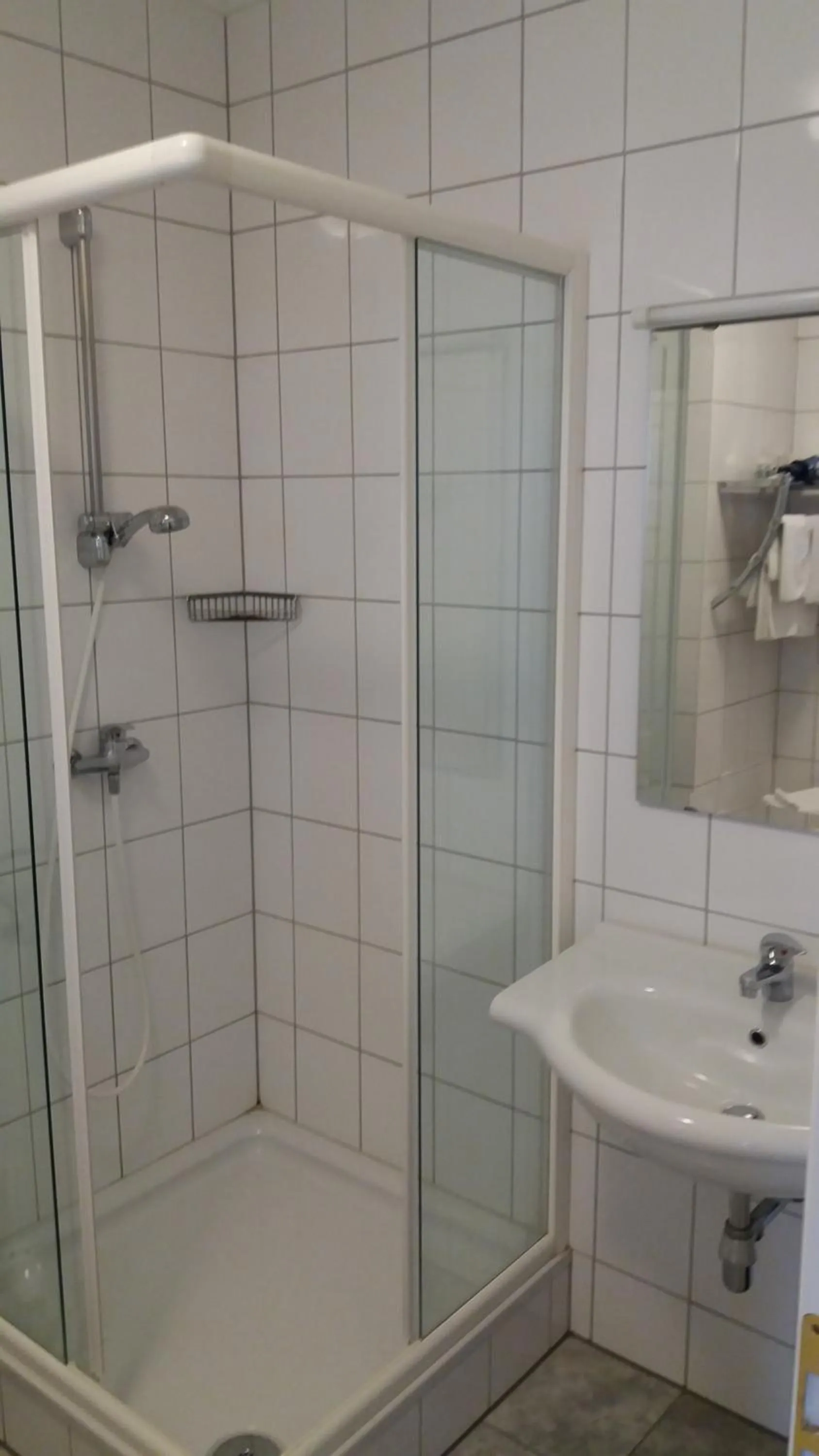 Bathroom in Hotel Gratkorn - "Bed & Breakfast"