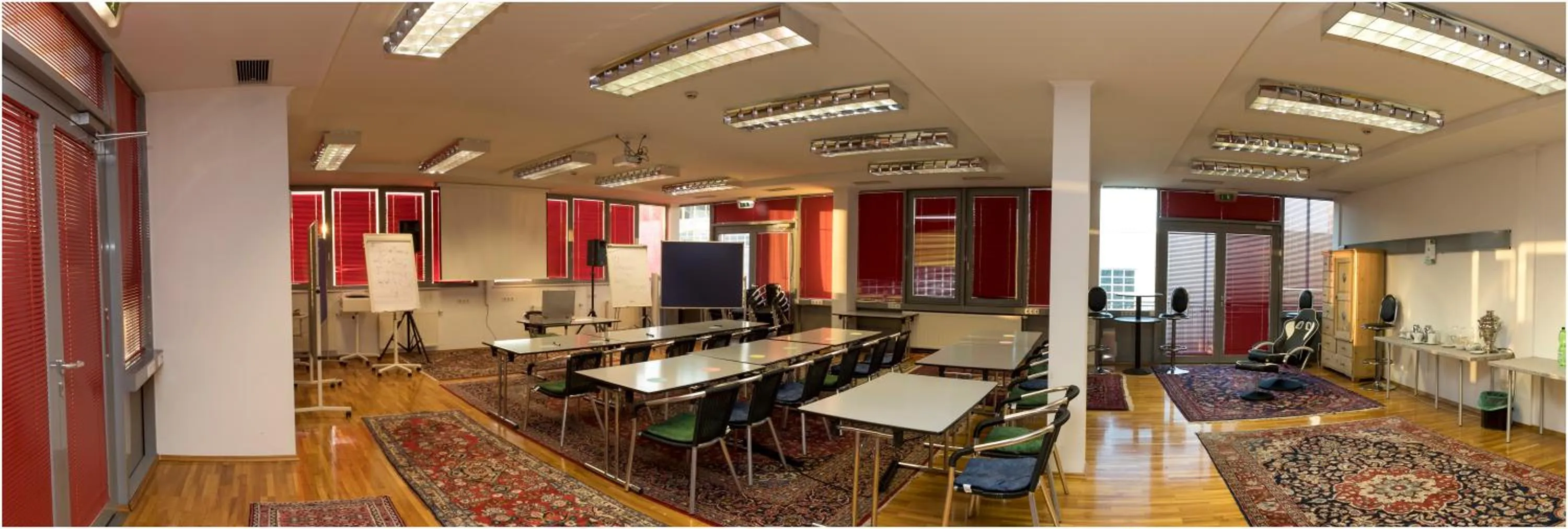 Business facilities in Hotel Gratkorn - "Bed & Breakfast"