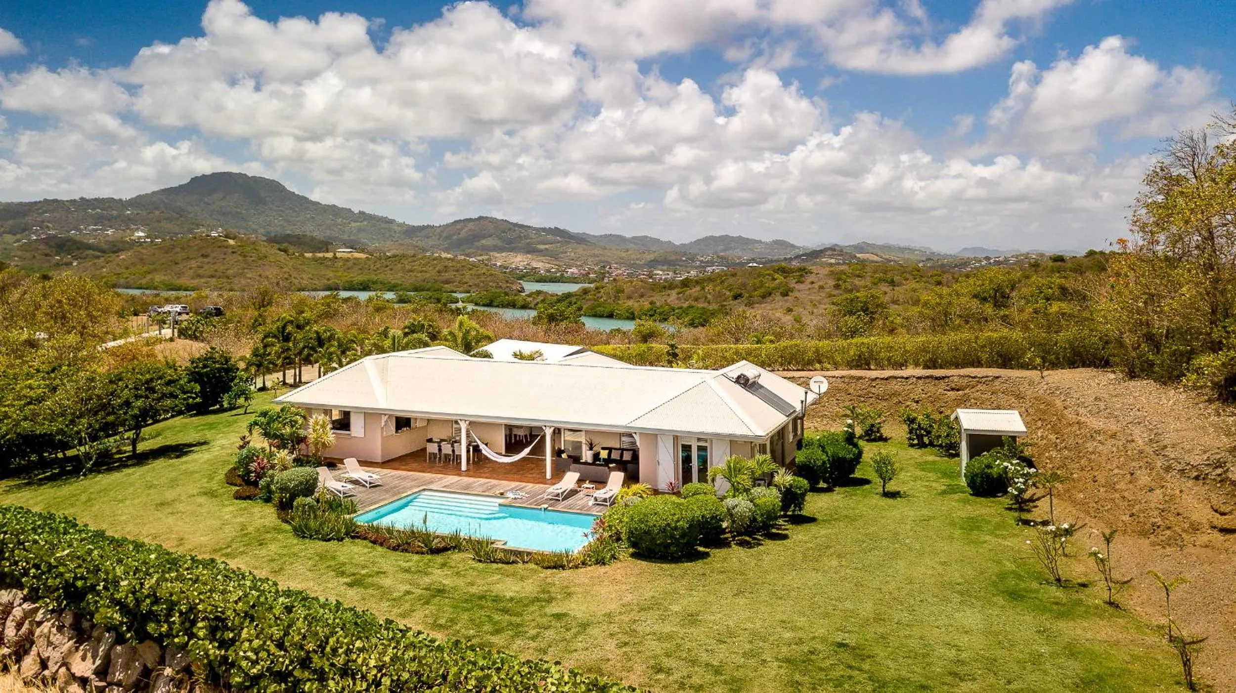 Swimming pool in Villas Palm