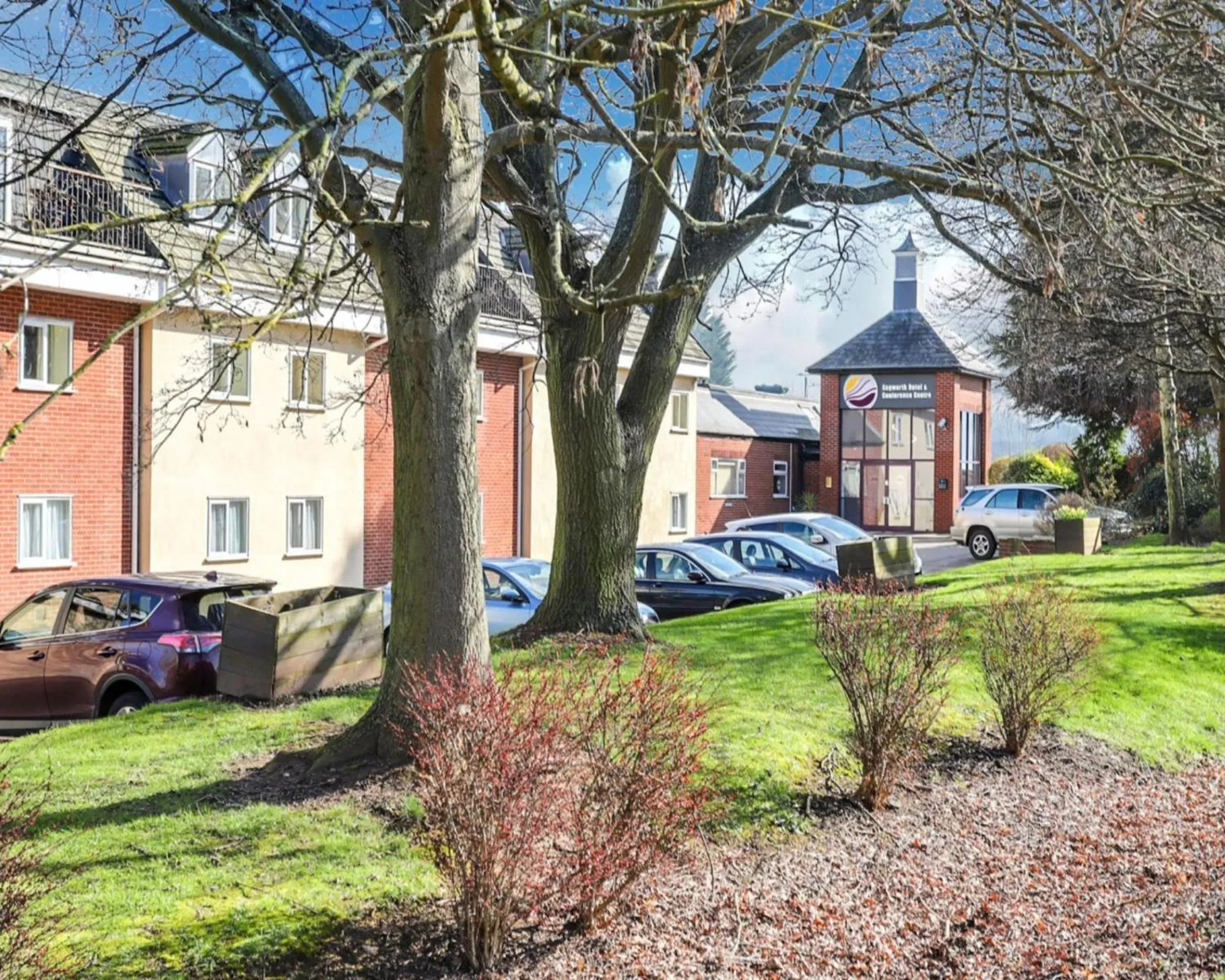 Property building in Kegworth Hotel East Midlands Airport