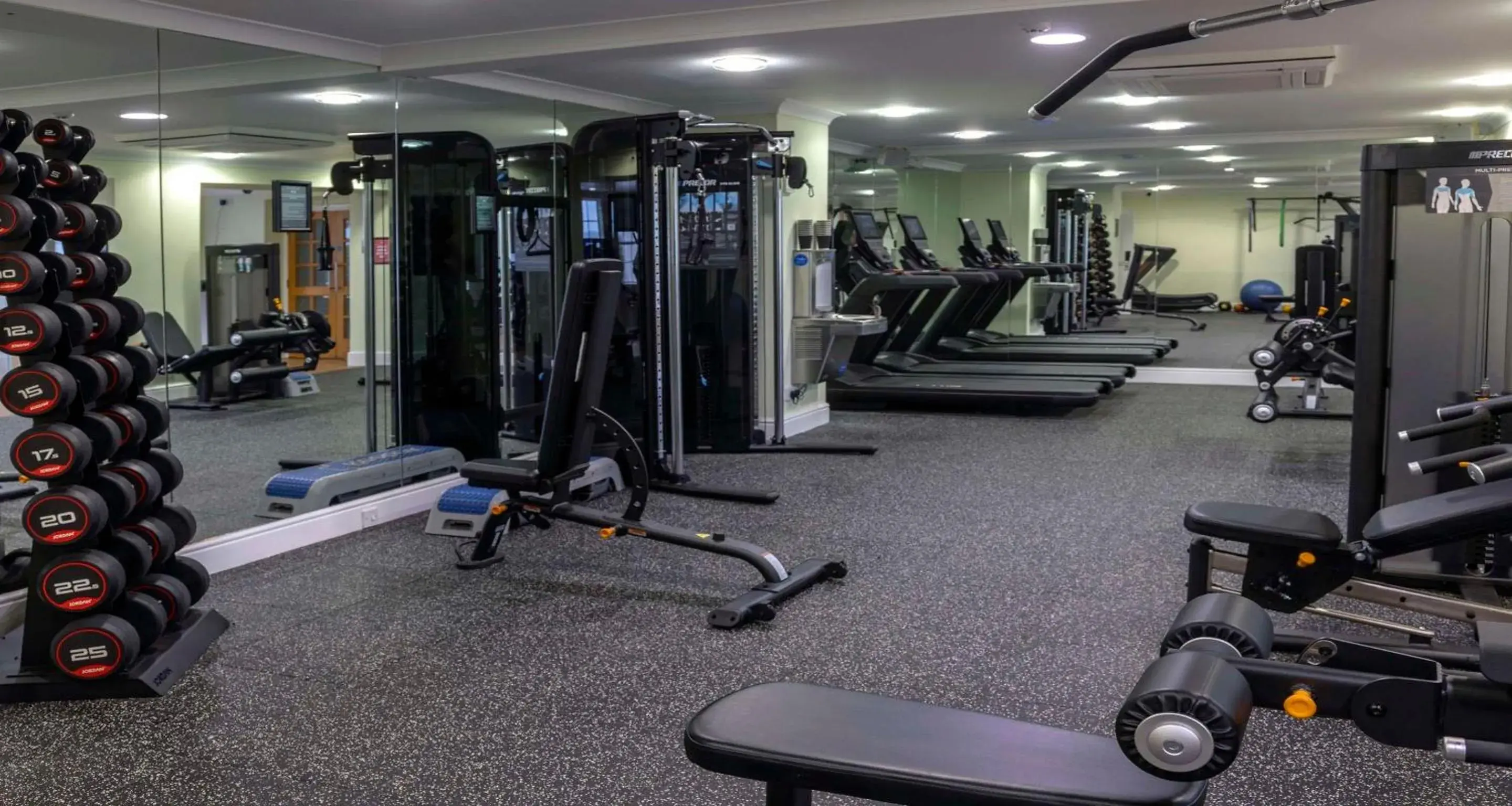 Fitness centre/facilities in Crowne Plaza East Midlands Airport by IHG Fitness centre/facilities in Crowne Plaza East Midlands Airport by IHG