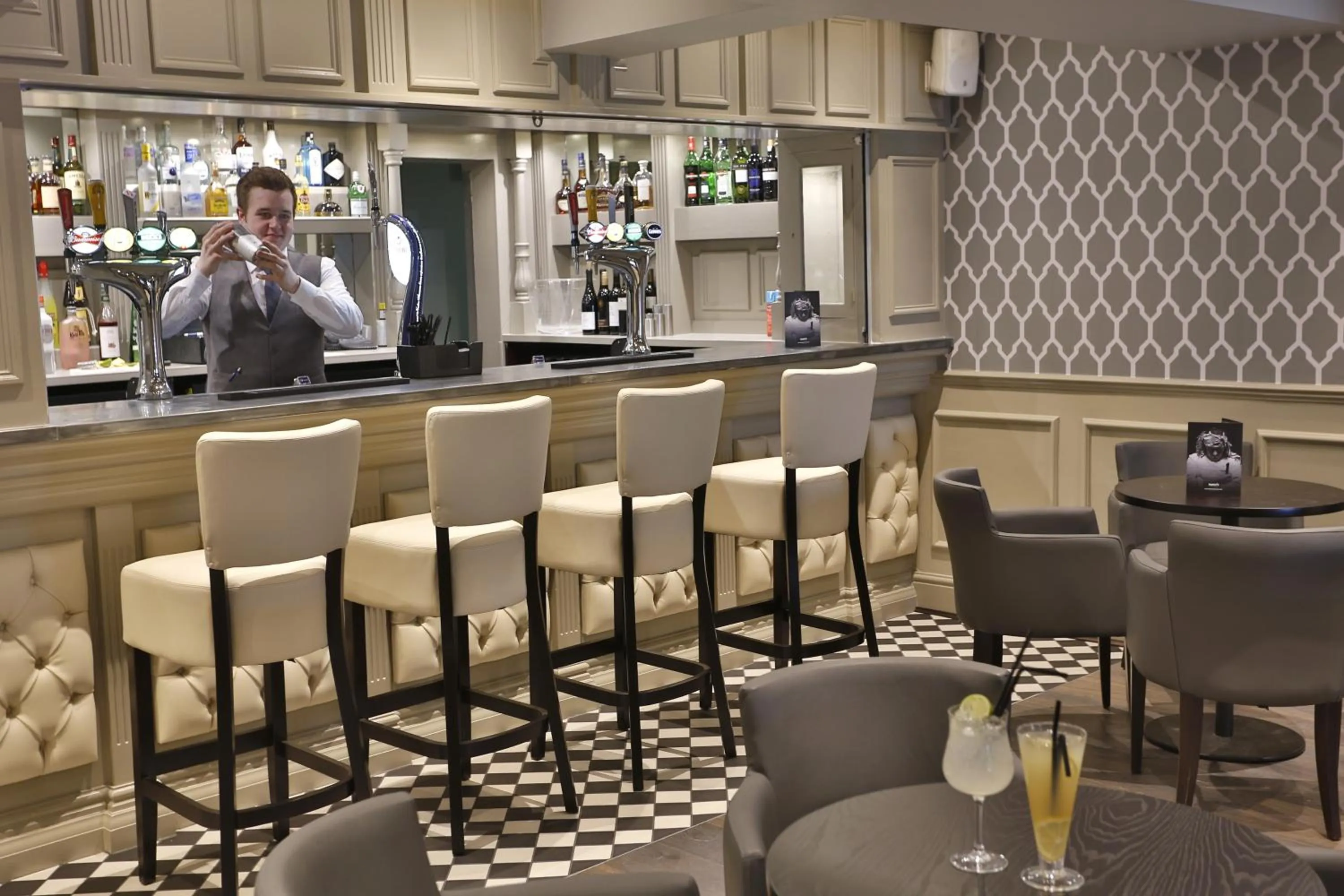 Restaurant/places to eat in Best Western Premier EMA Yew Lodge Hotel