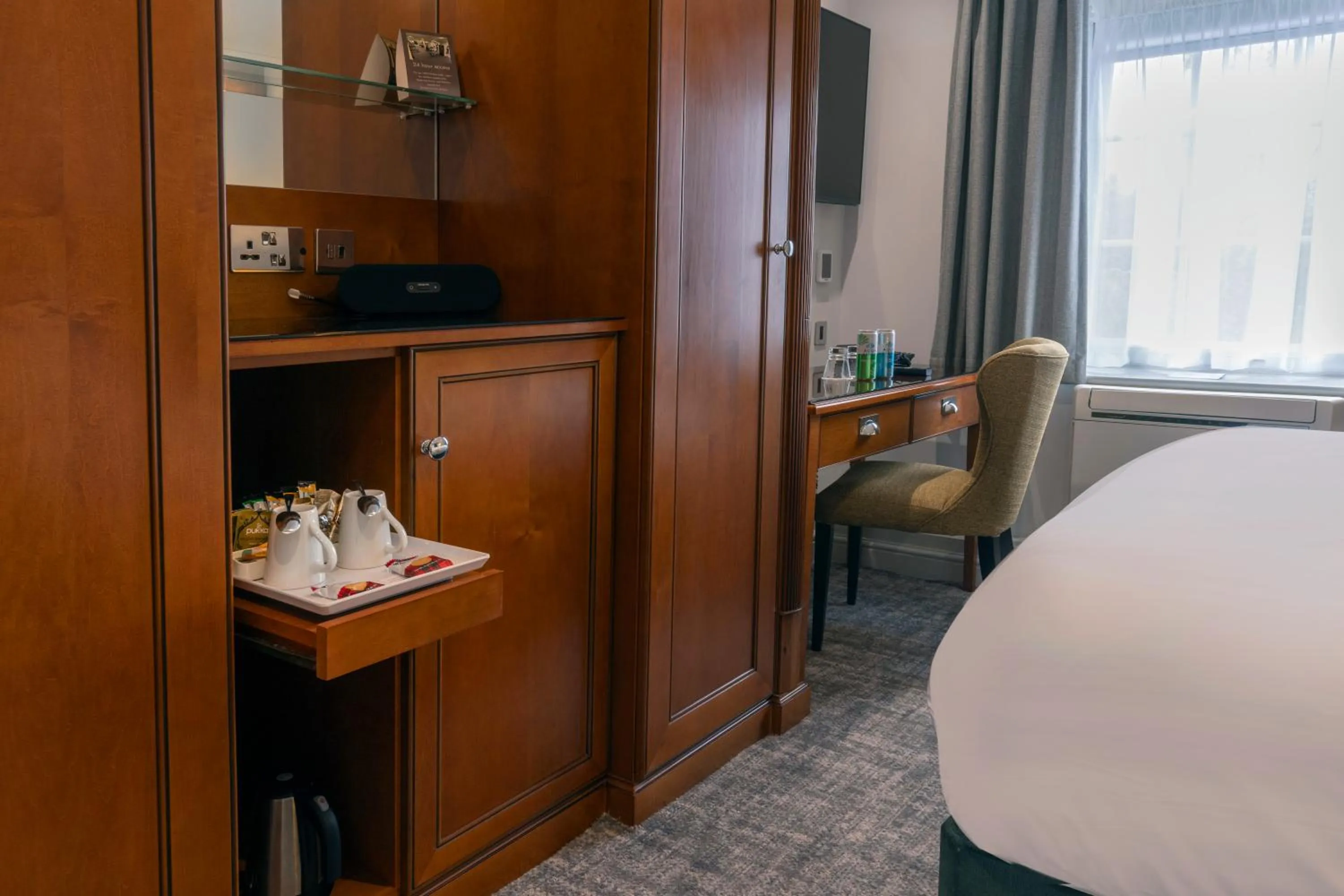 Bed in Best Western Premier EMA Yew Lodge Hotel