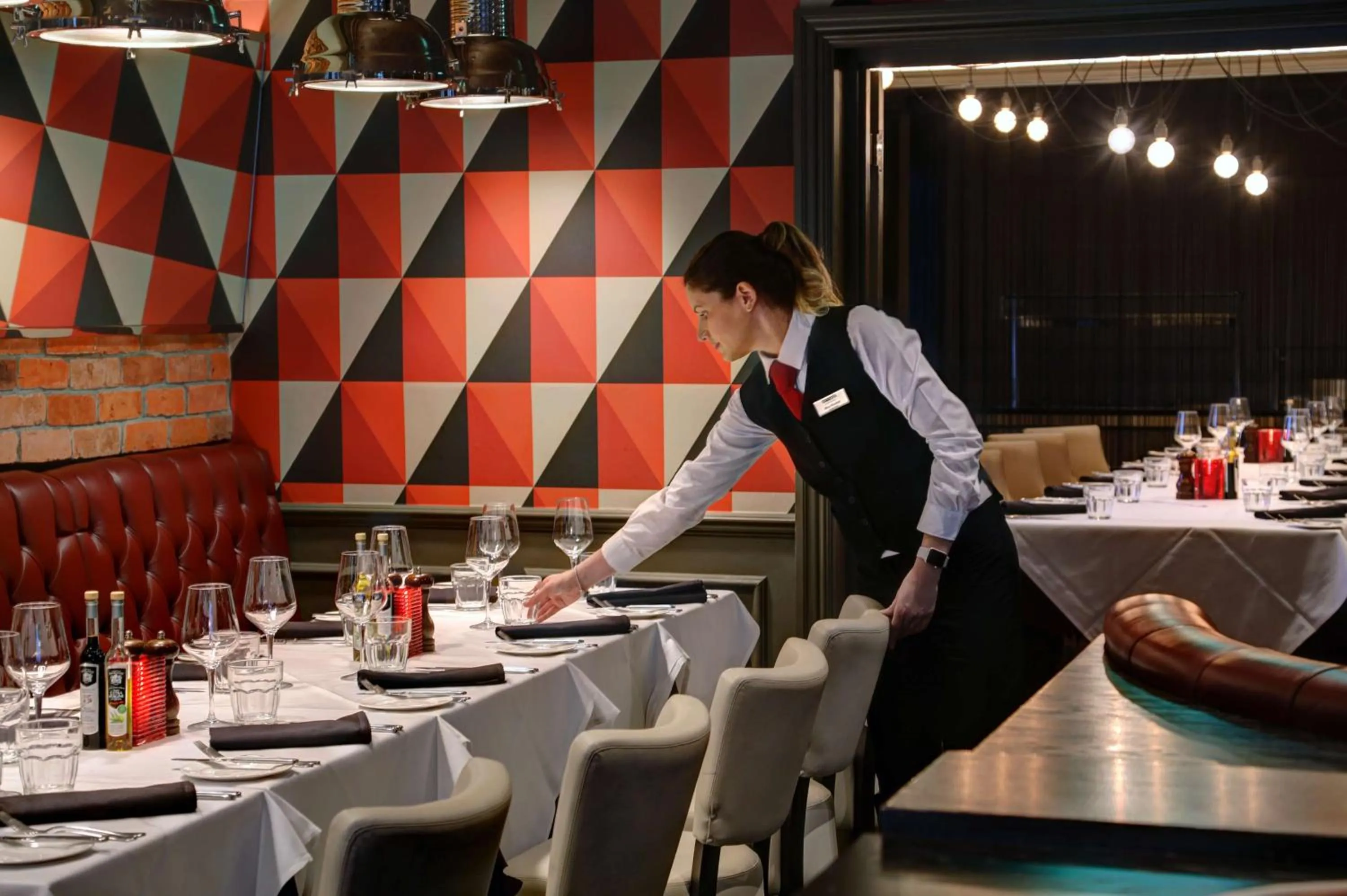 Restaurant/places to eat in Best Western Premier EMA Yew Lodge Hotel