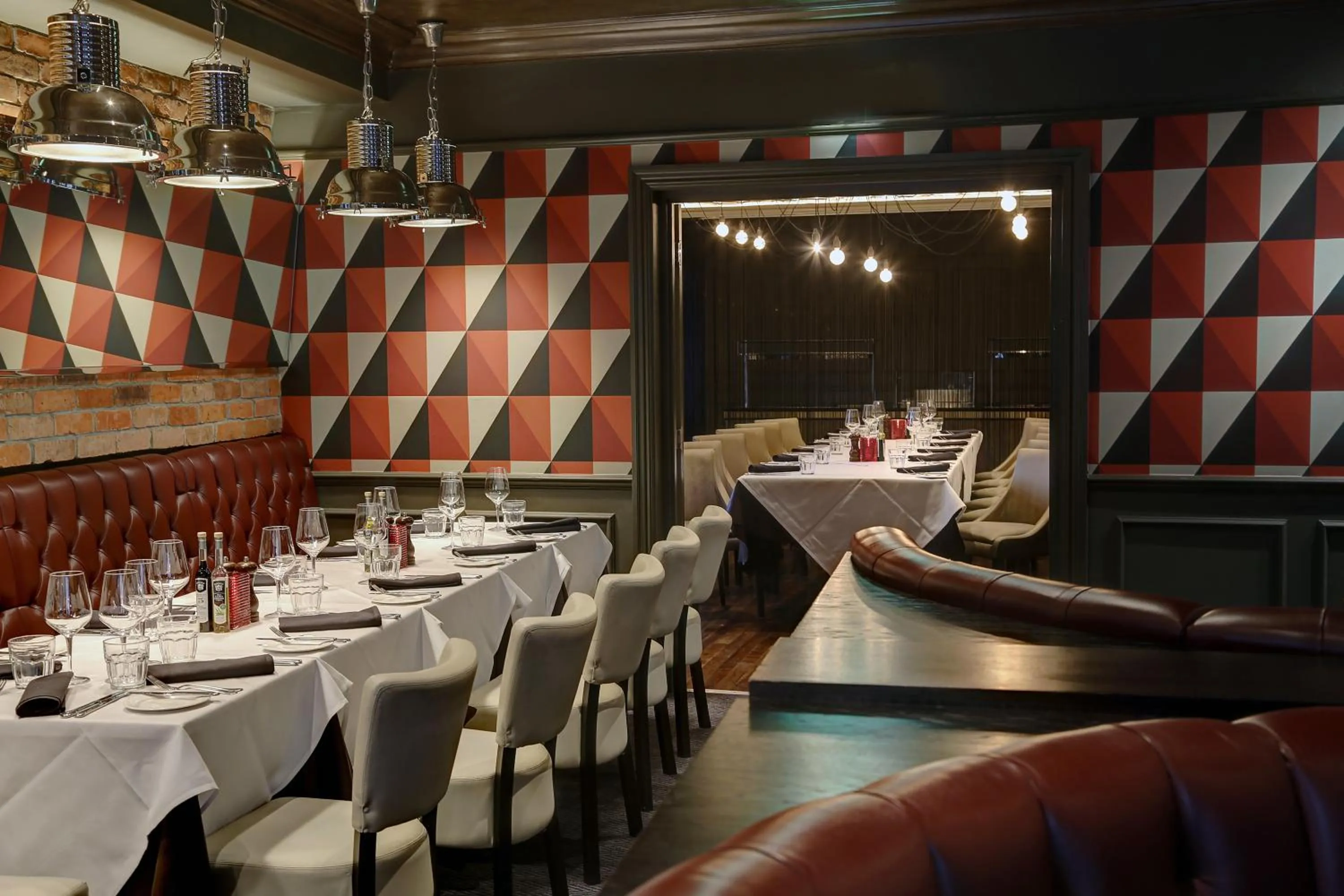 Restaurant/places to eat in Best Western Premier EMA Yew Lodge Hotel