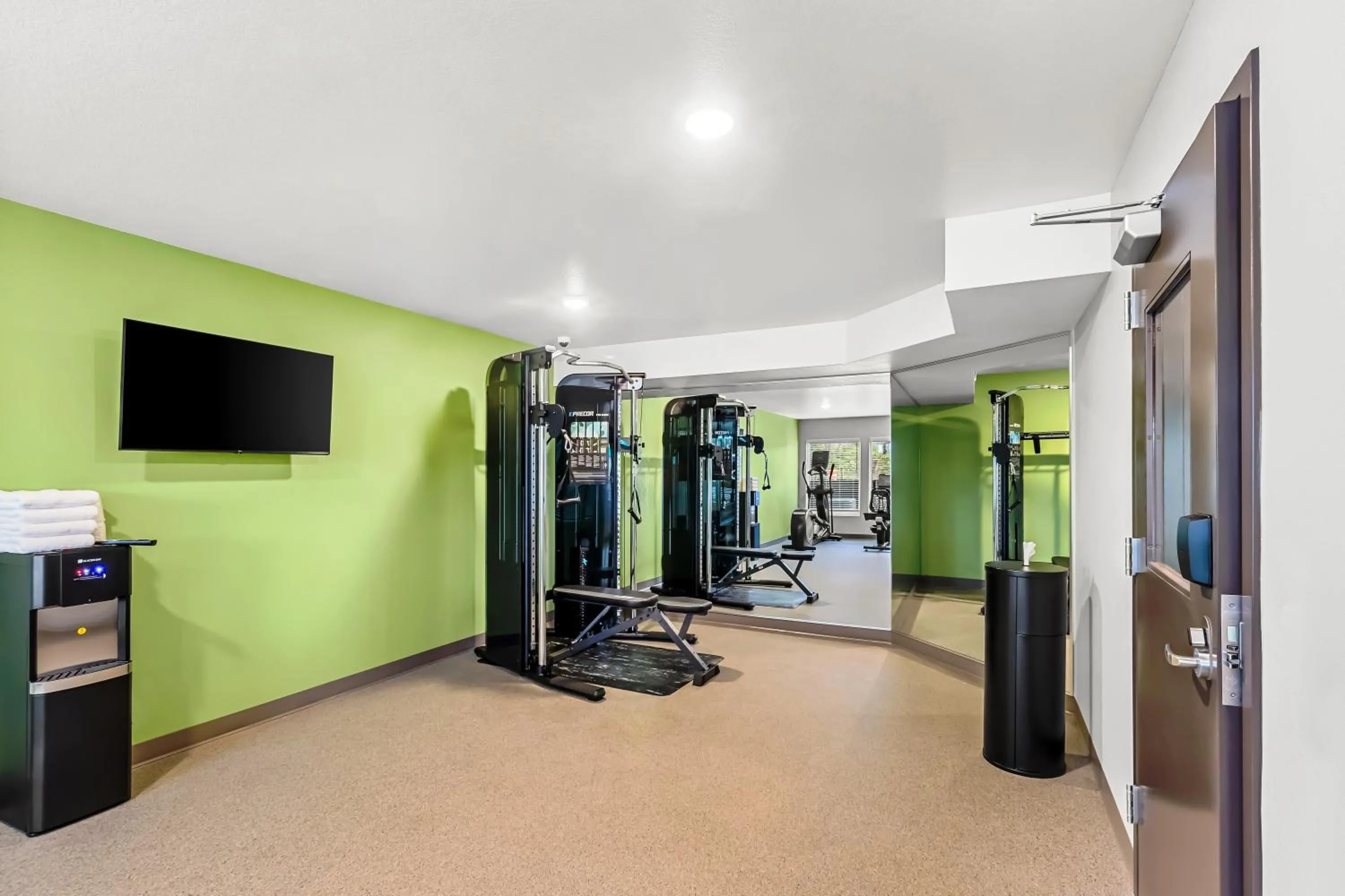 Fitness centre/facilities in WoodSpring Suites Beaverton - Portland West