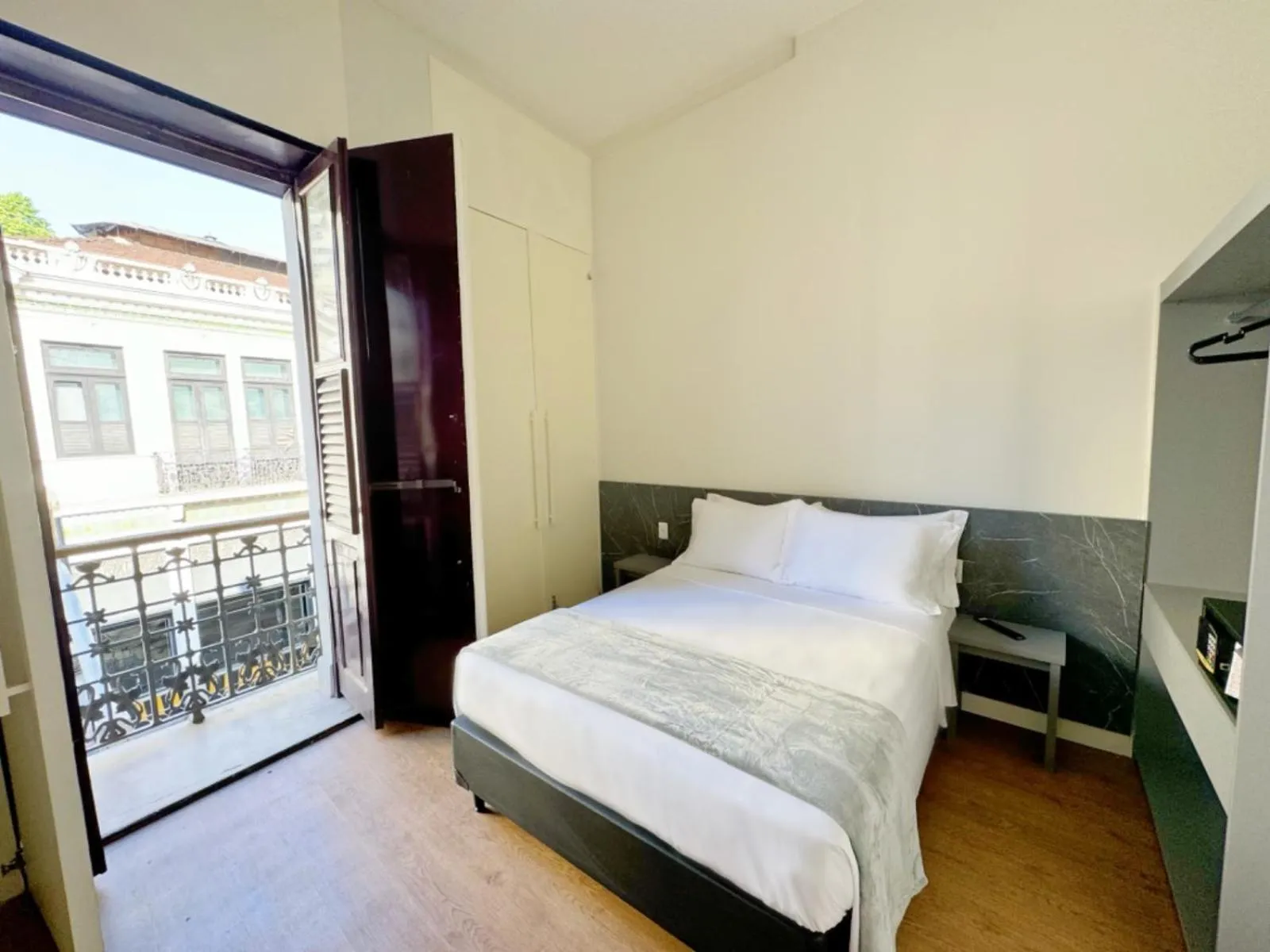 Bed in Art Lapa Hotel