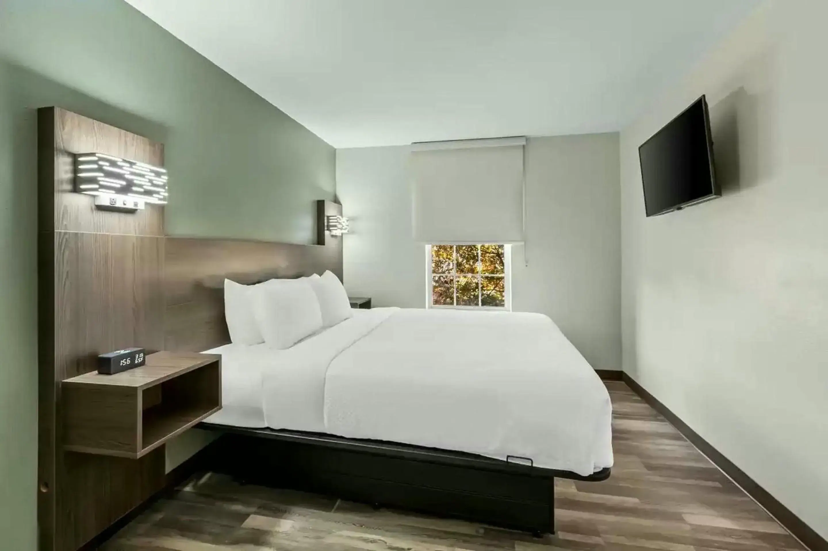 Bed in Quality Inn & Suites Columbia Harbison Bed in Quality Inn & Suites Columbia Harbison