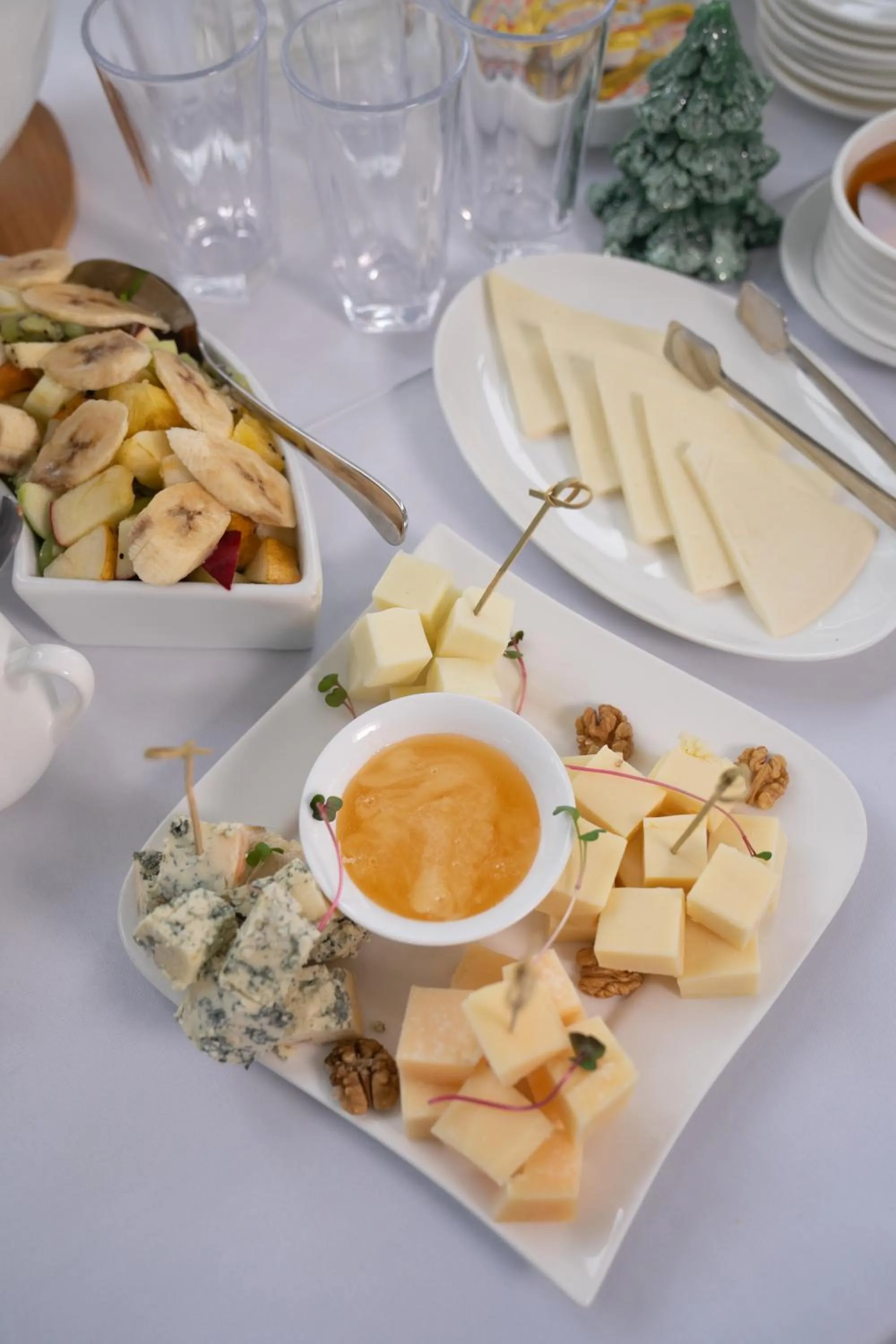 Food and drinks in Emerald Borjomi Hotel