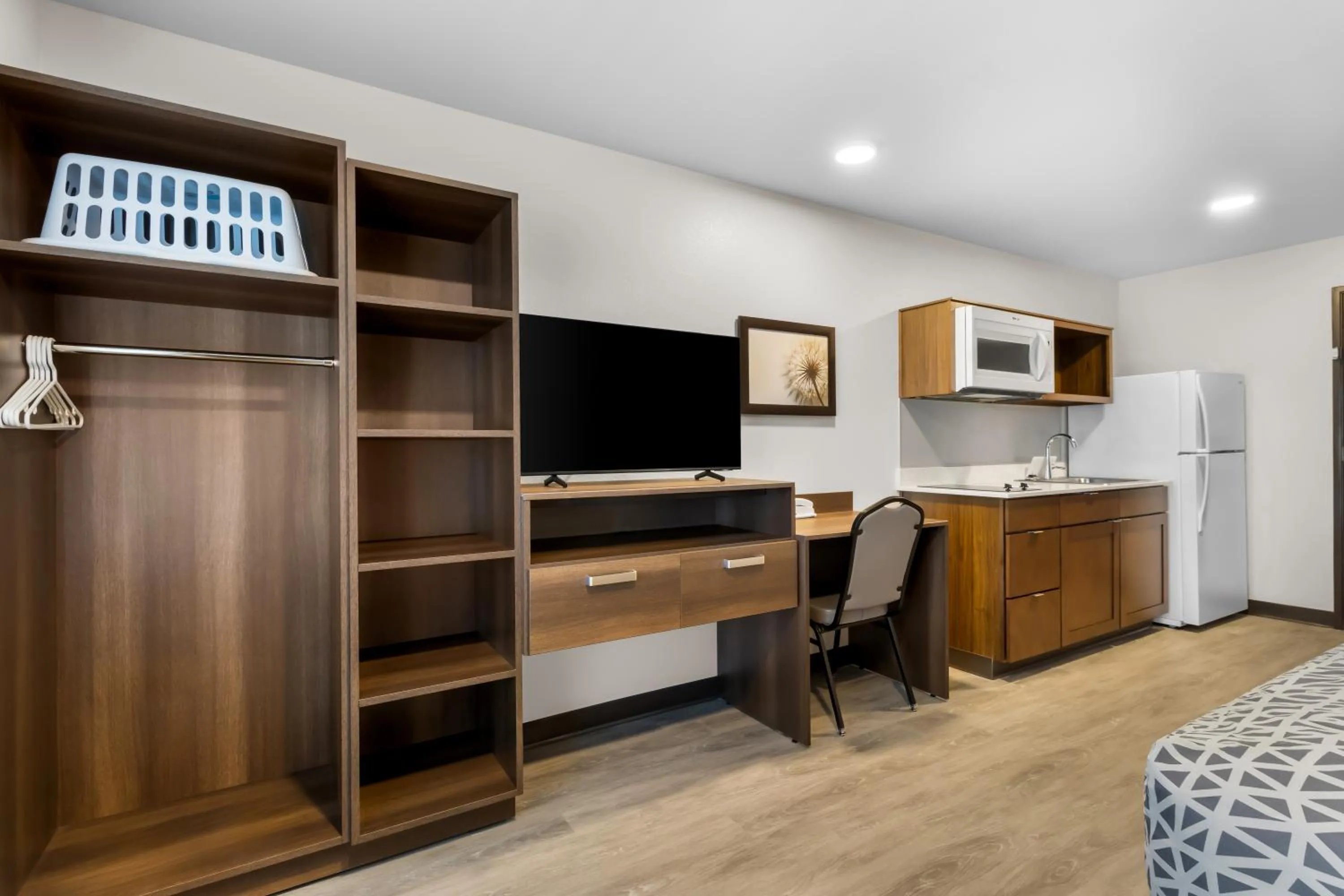 kitchen in WoodSpring Suites Palmdale - Lancaster