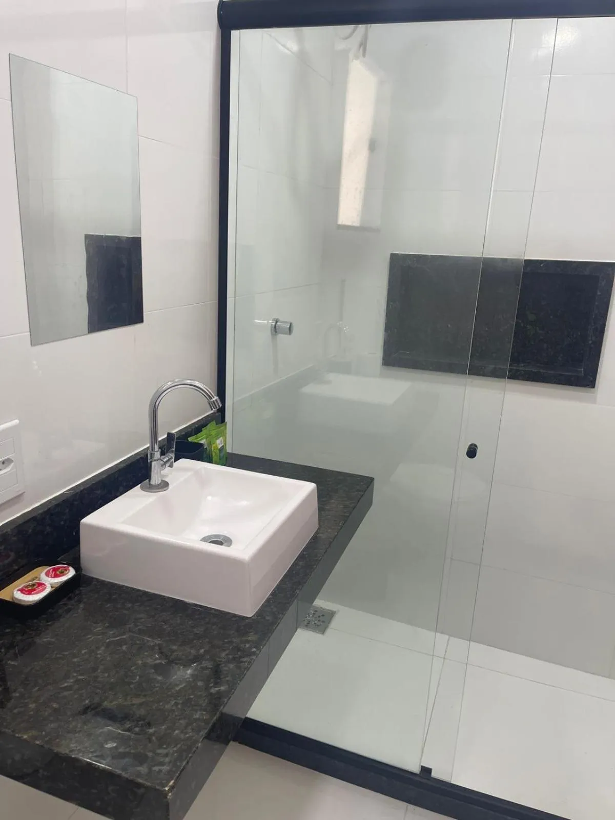 Shower in Do Adriano Suites