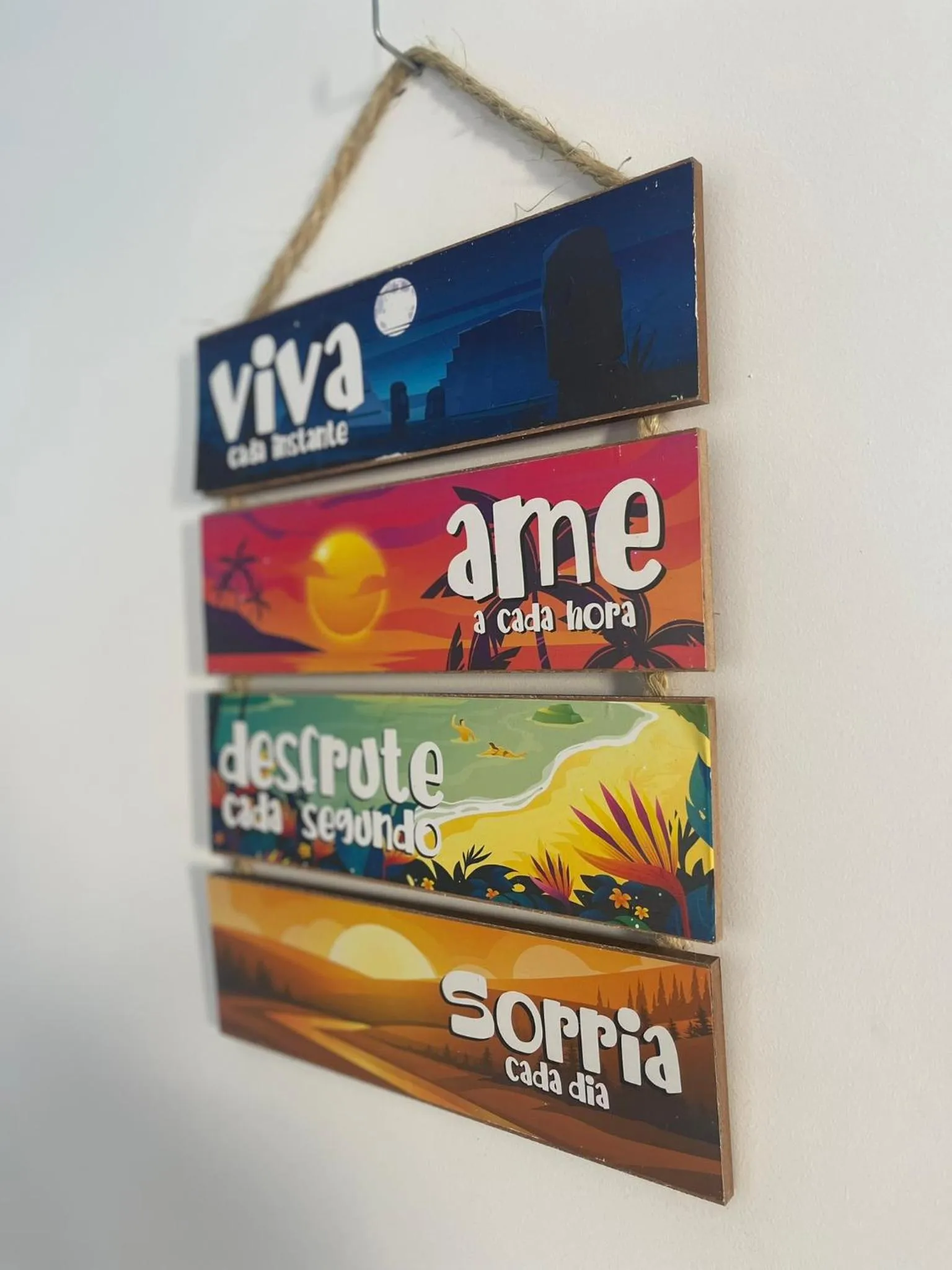 Logo/Certificate/Sign in Do Adriano Suites