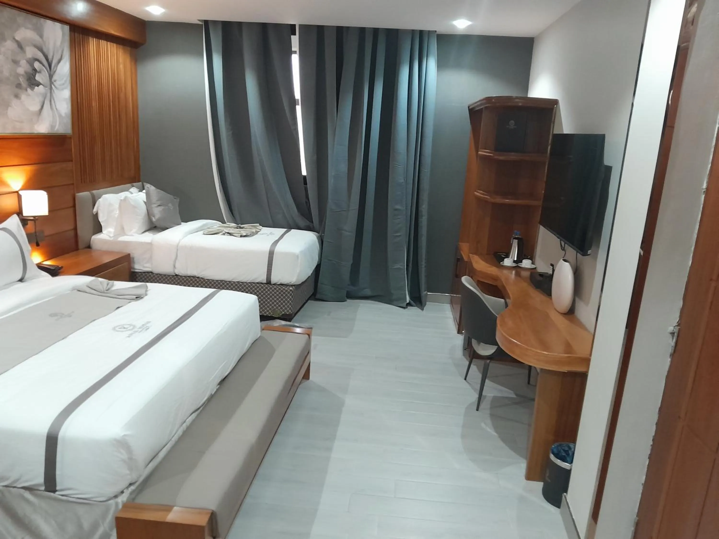 TV and multimedia, Bed in Royal Mgwasi Hotel