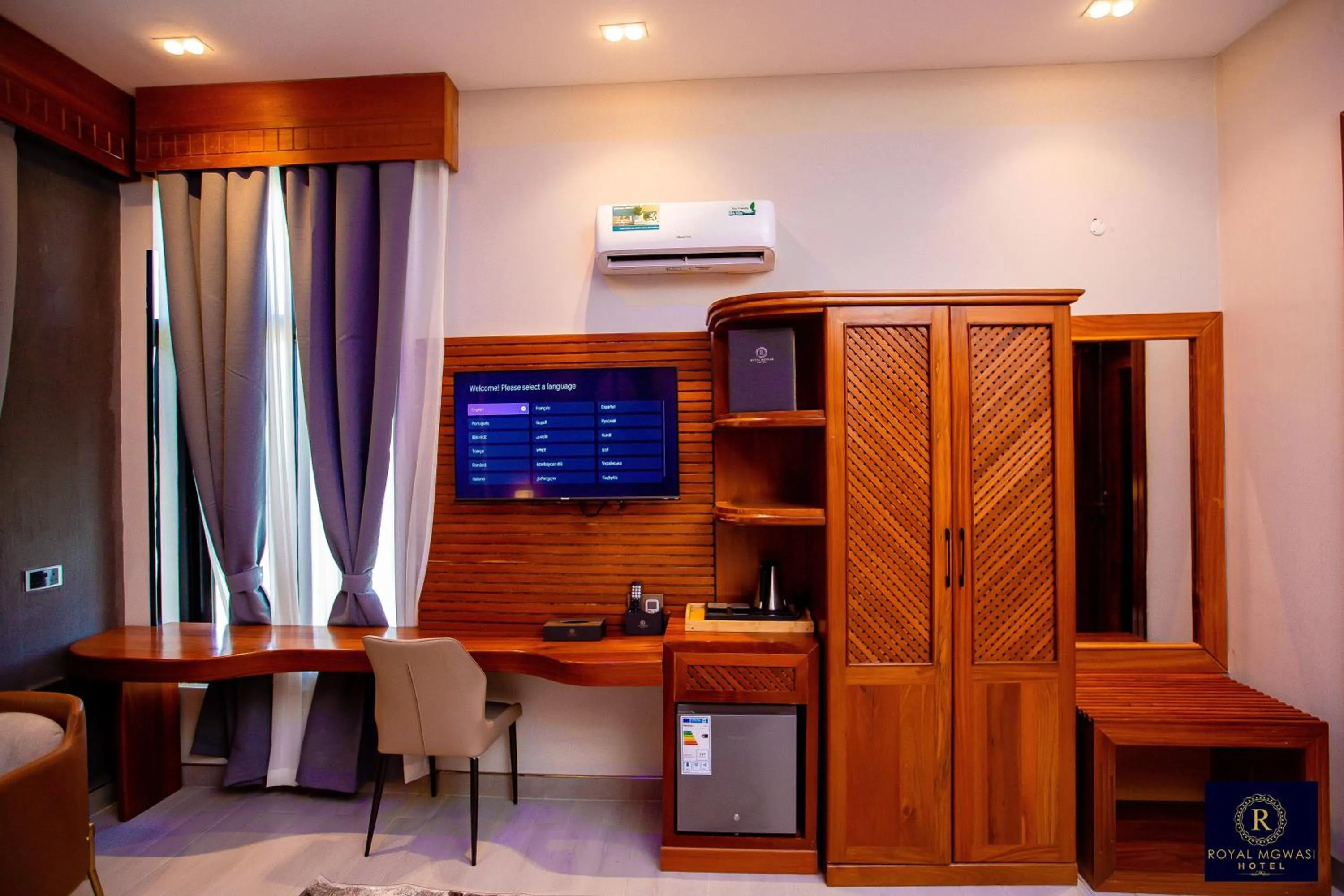 TV and multimedia in Royal Mgwasi Hotel