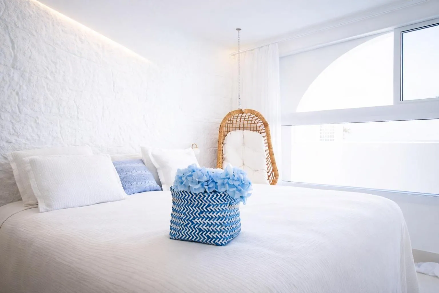 Photo of the whole room, Bed in D'Blue Búzios Hotel Boutique