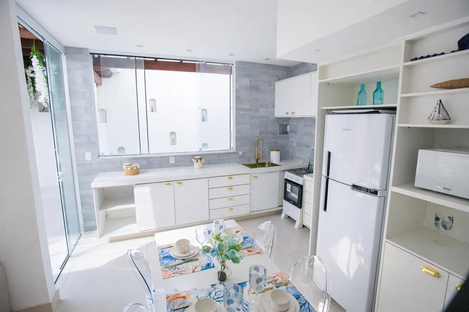 Kitchen or kitchenette in D'Blue Búzios Hotel Boutique