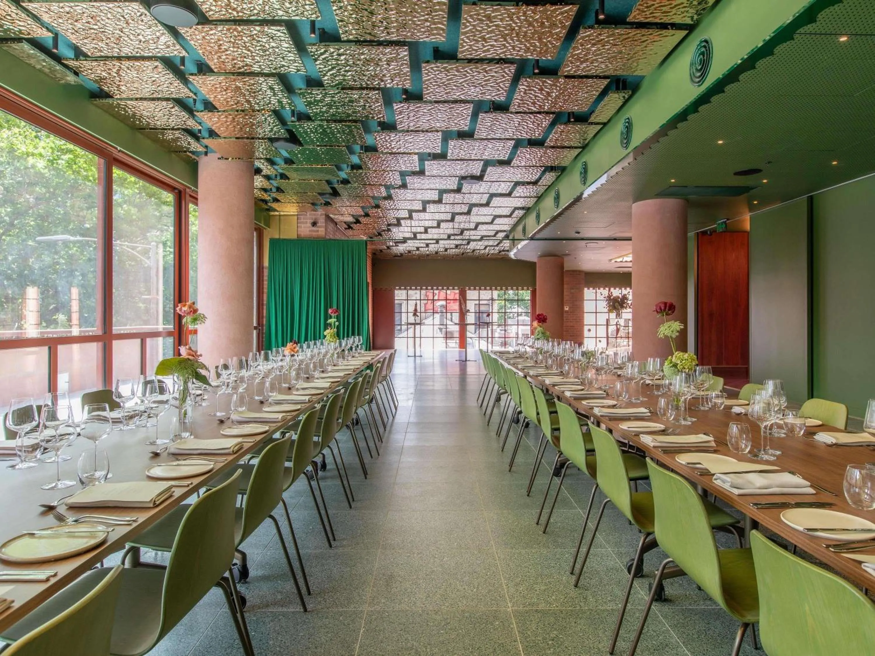 Meeting/conference room in Hyde Melbourne Place