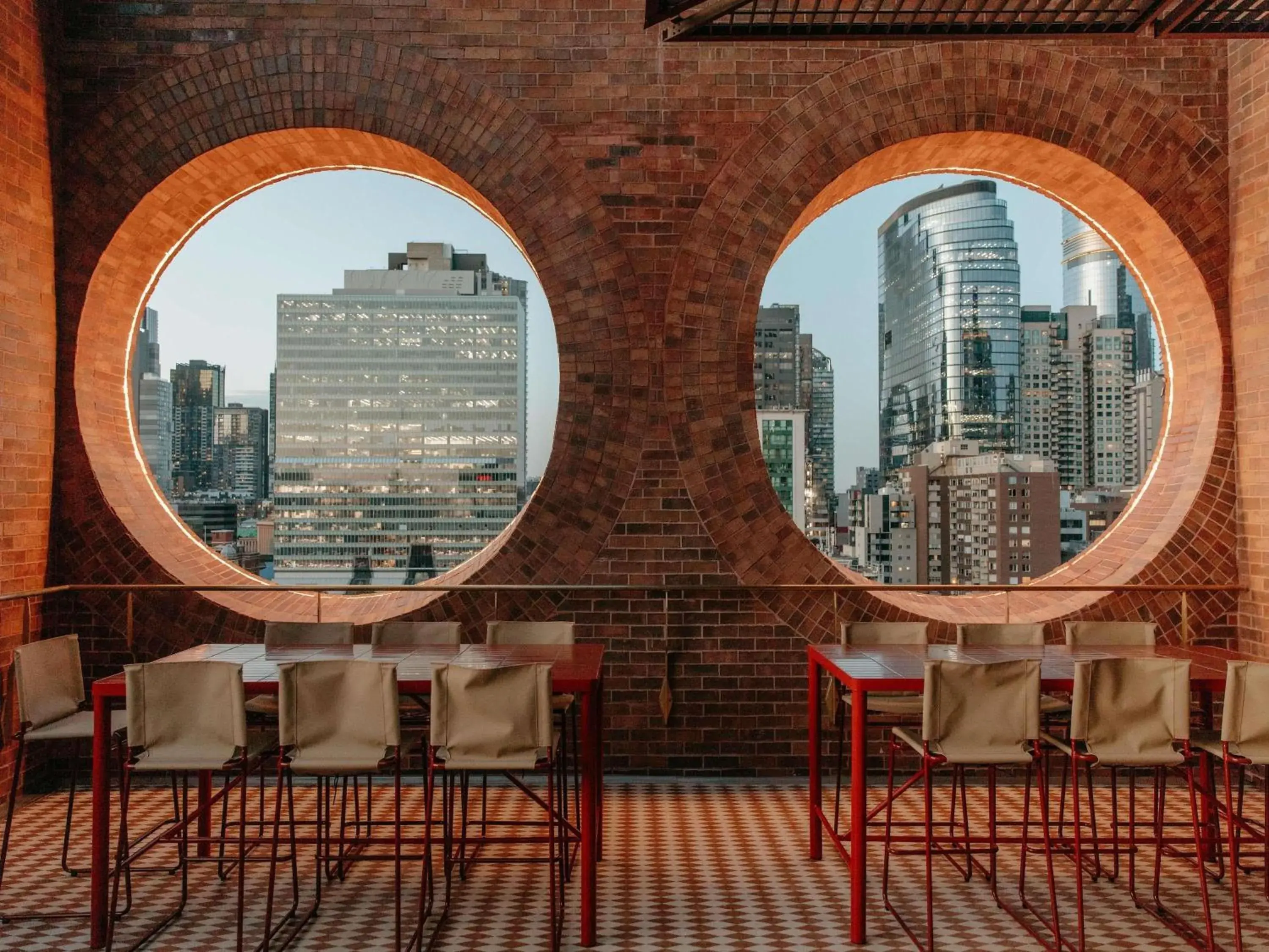 Property building in Hyde Melbourne Place Property building in Hyde Melbourne Place