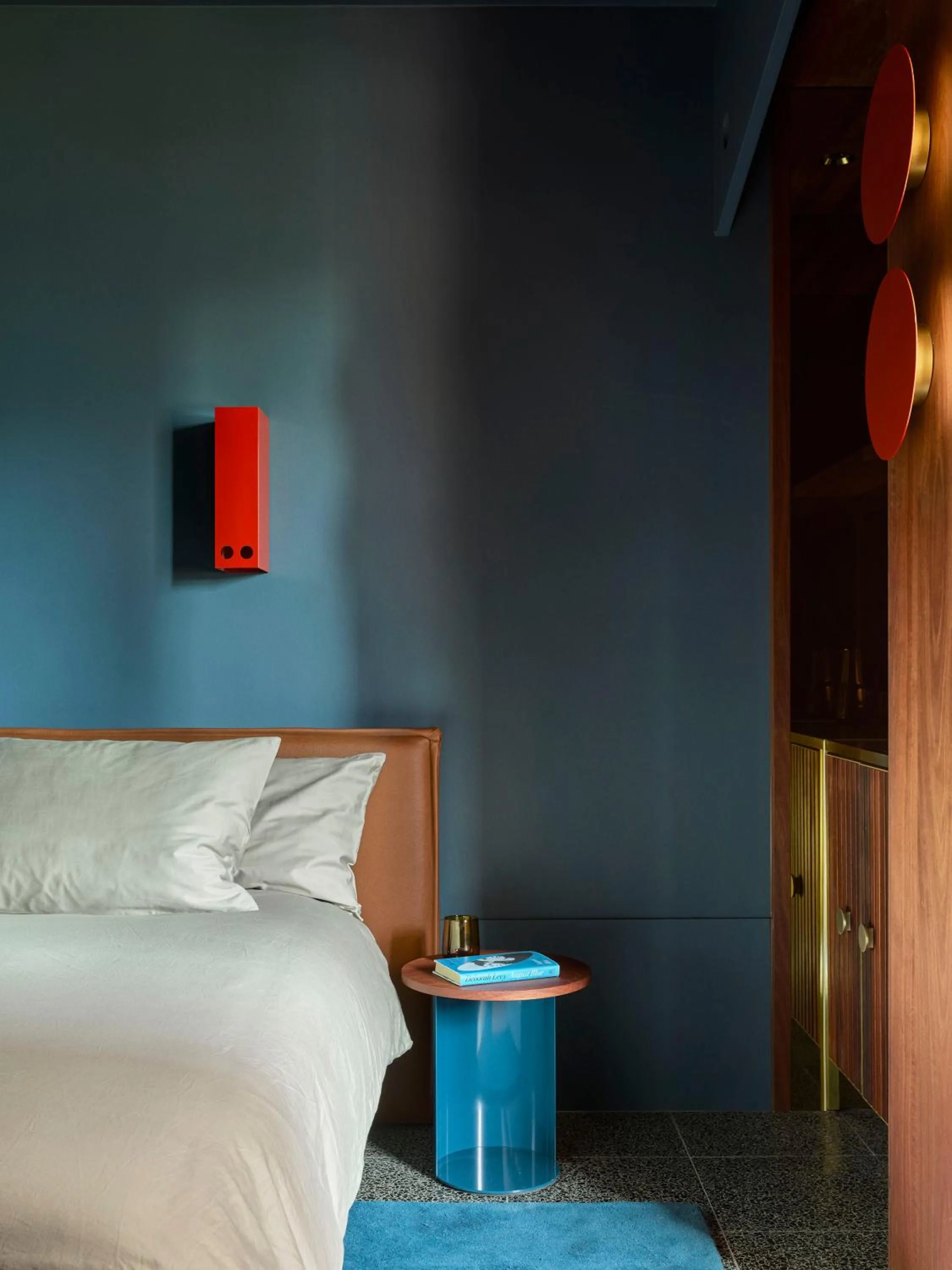 Bed in Hyde Melbourne Place