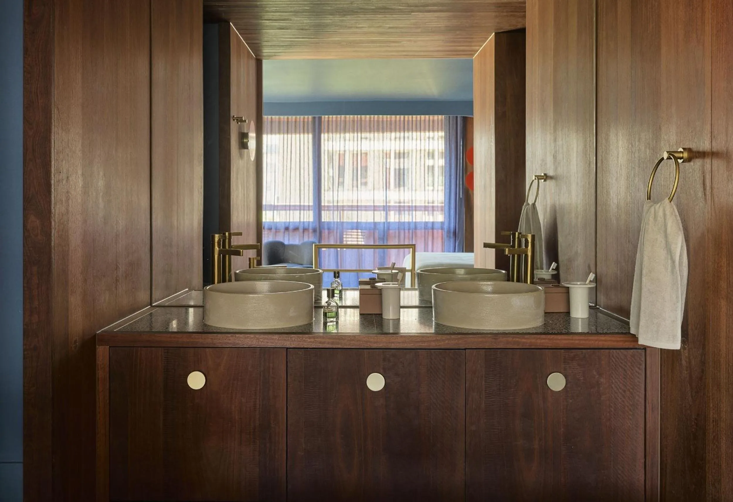 Bathroom in Hyde Melbourne Place