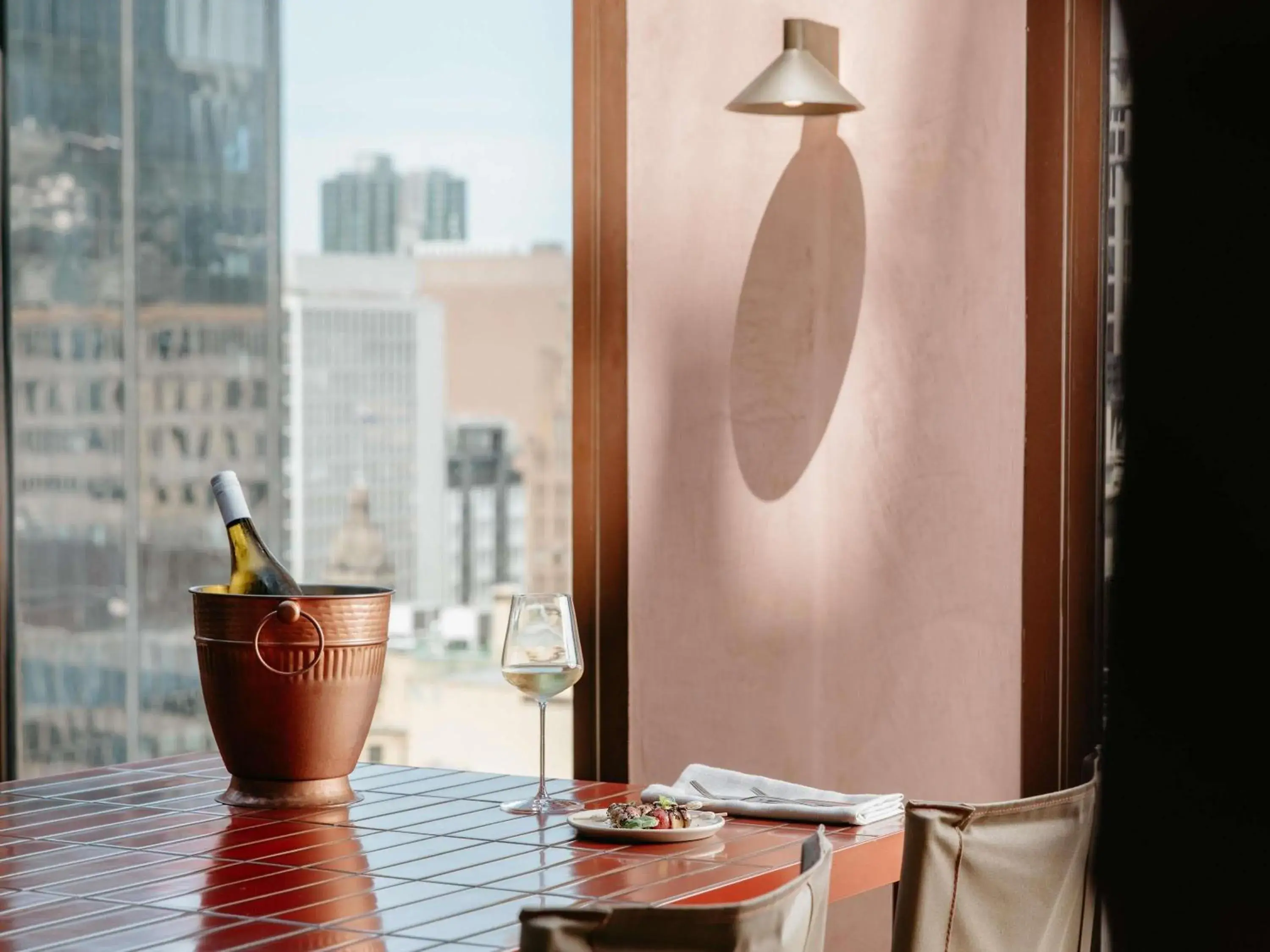 Restaurant/places to eat in Hyde Melbourne Place Restaurant/places to eat in Hyde Melbourne Place