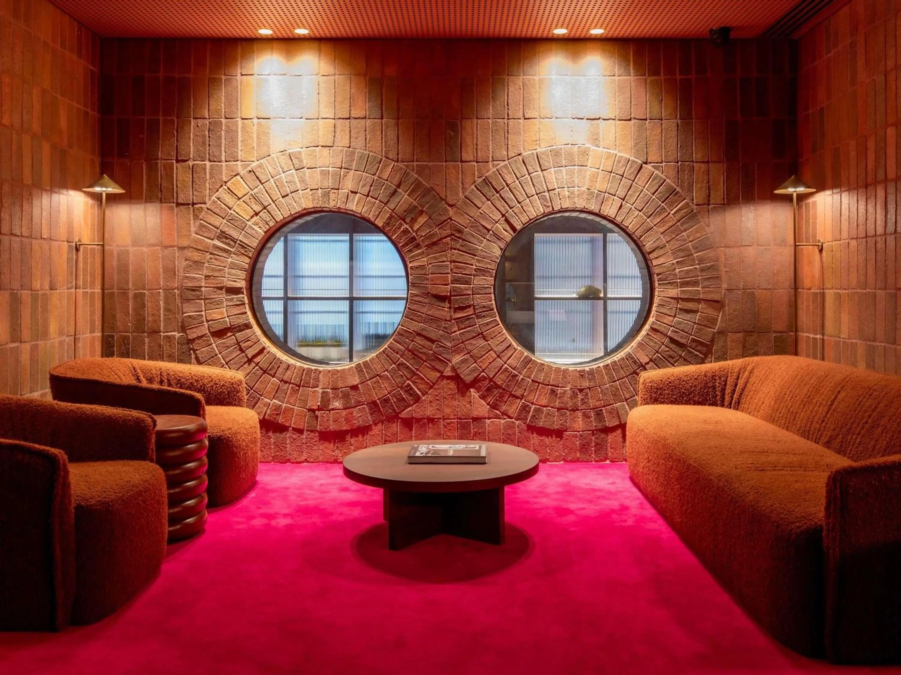 Property building in Hyde Melbourne Place