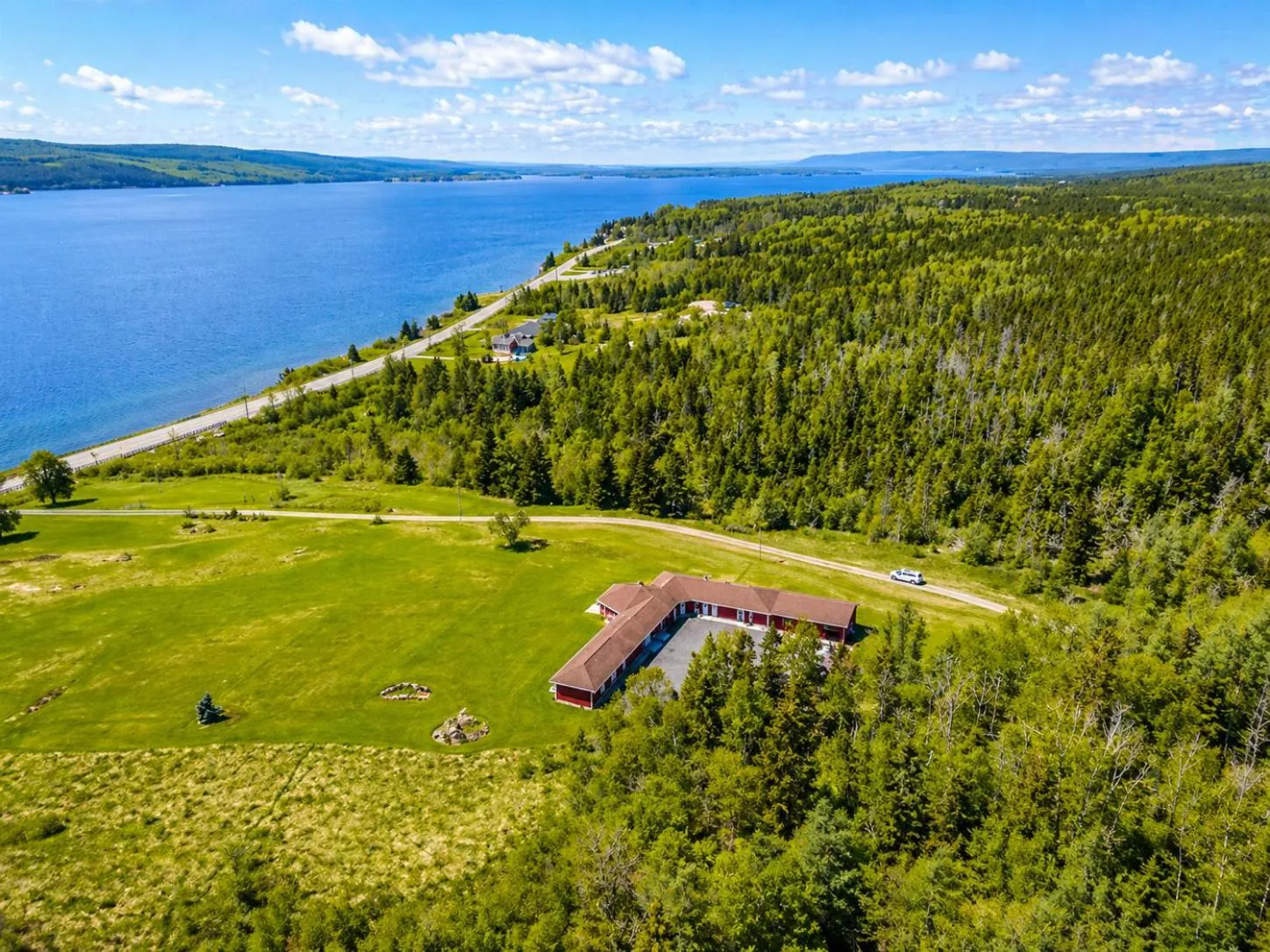 Baddeck Inn