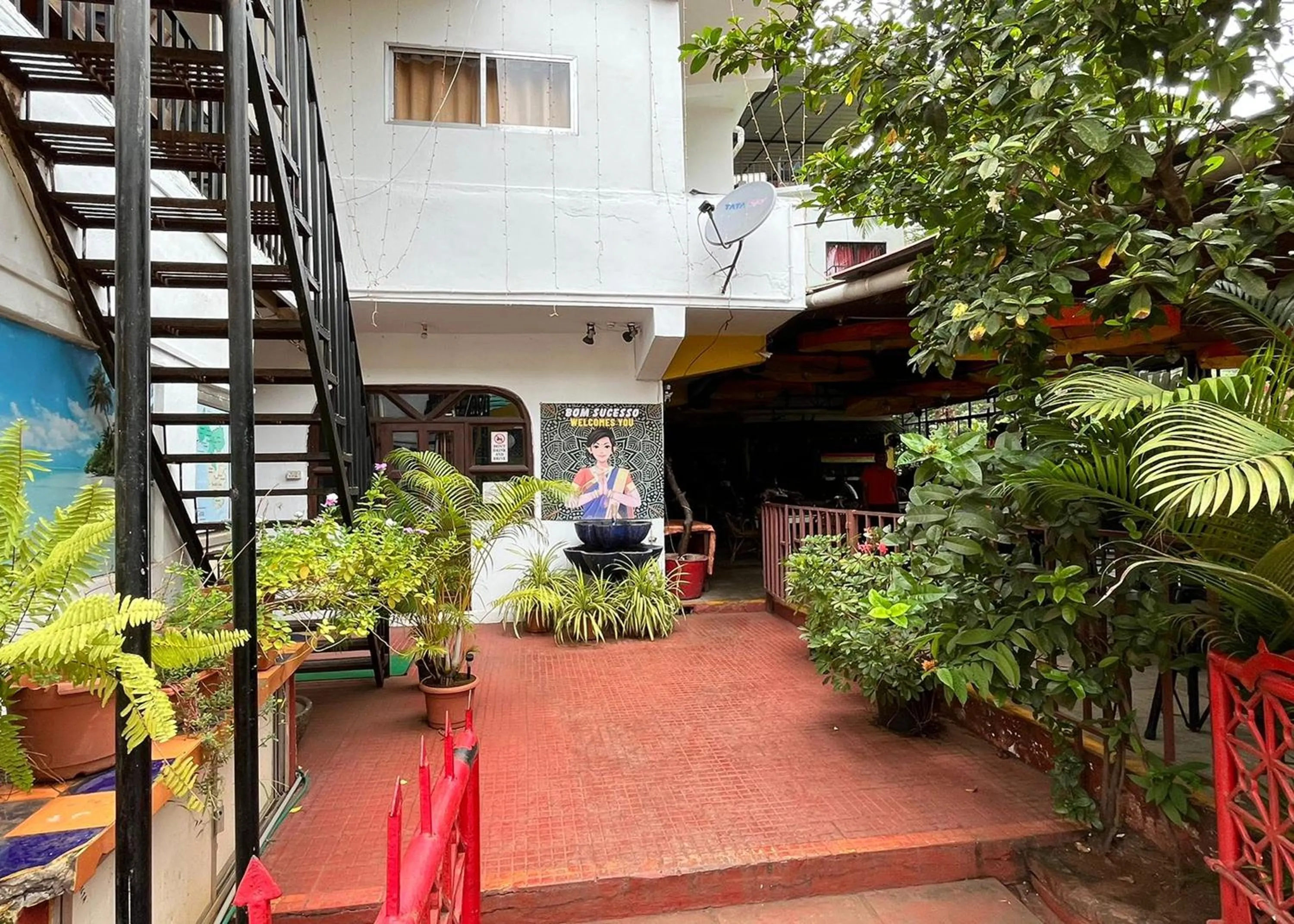 Property building in Hotel Bom Sucesso, Candolim Beach