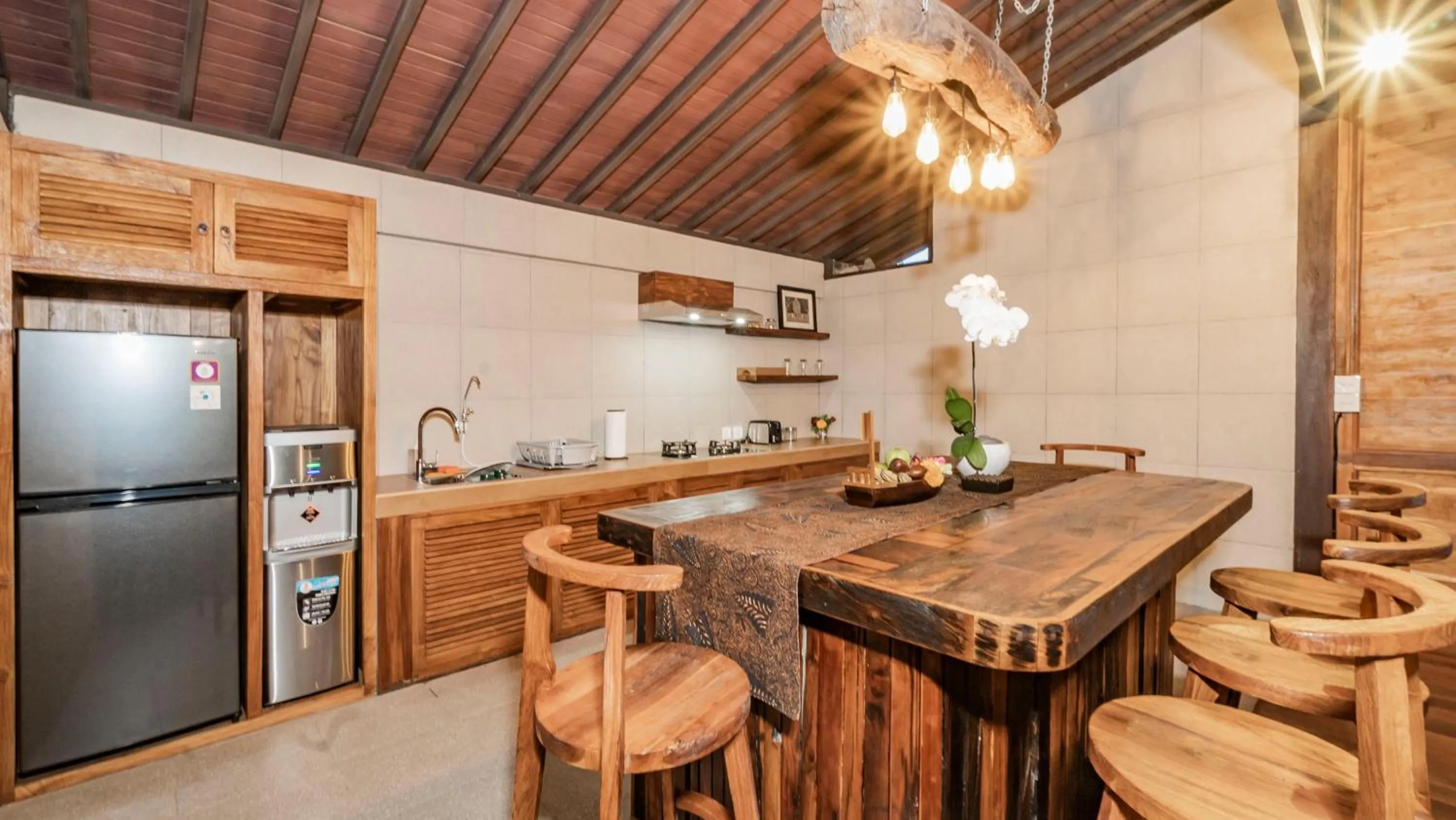 Kitchen or kitchenette in The Puspa Villa