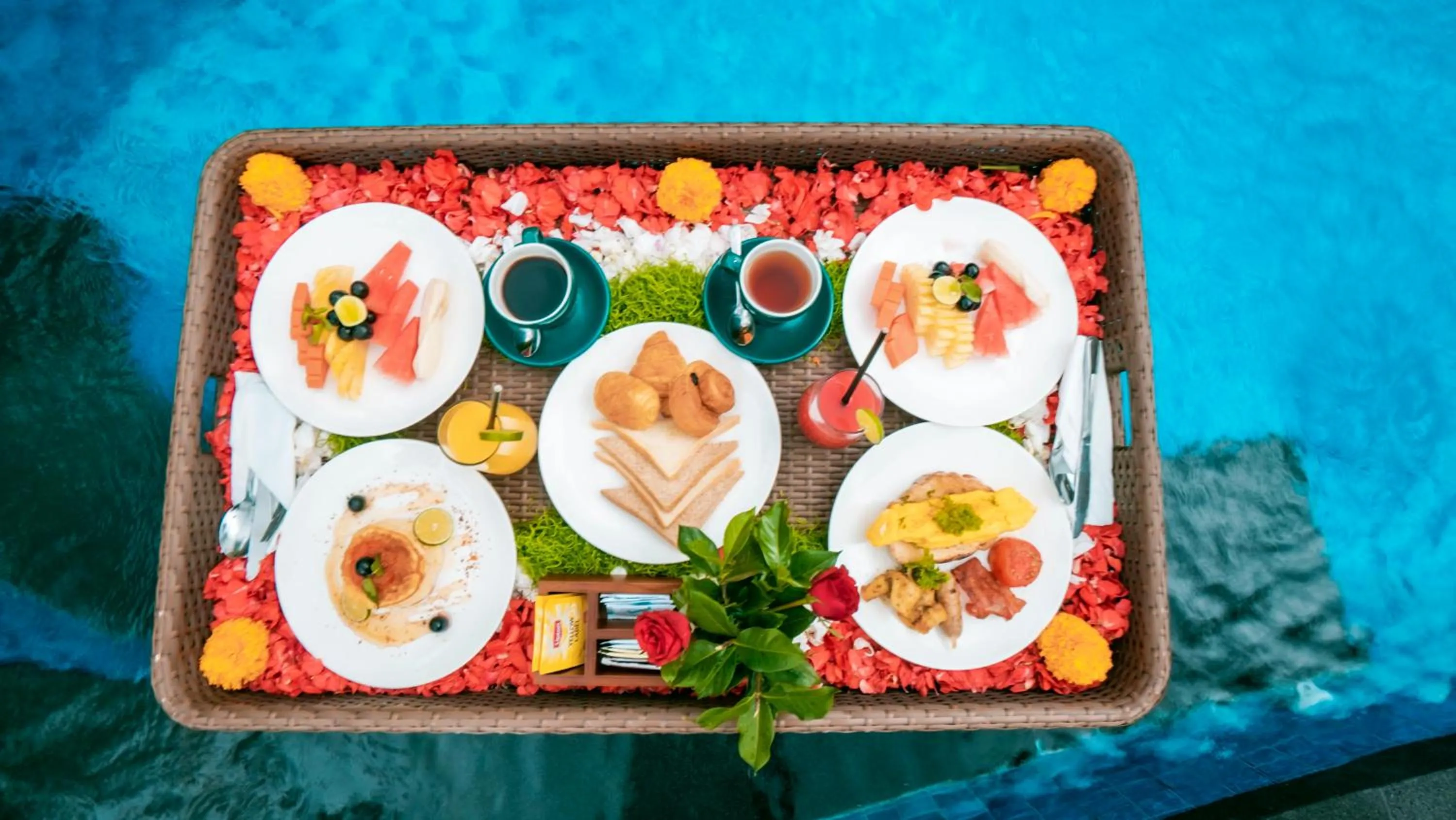 Food and drinks in The Puspa Villa