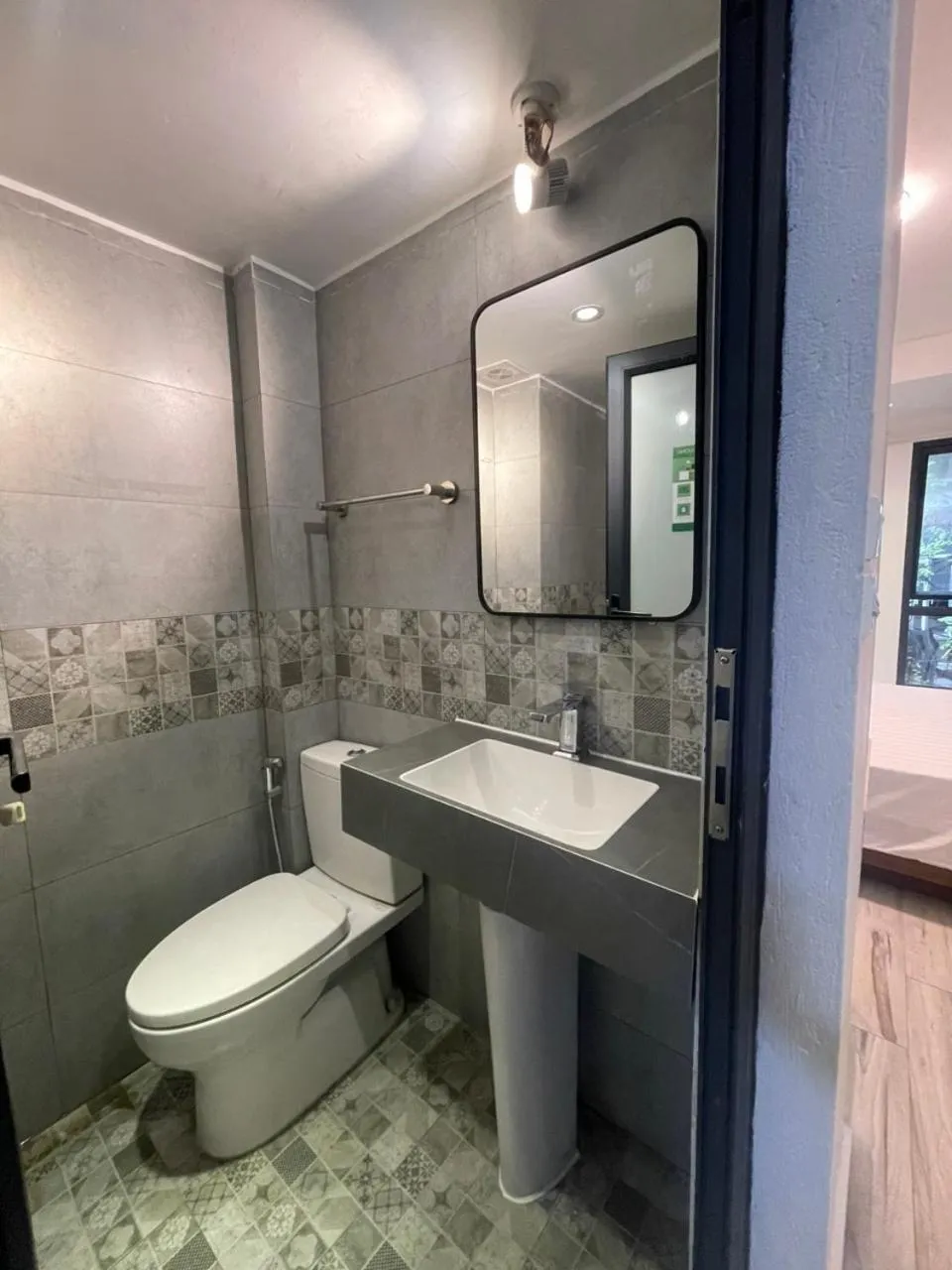 Shower in Hanoi Center View Hotel and Spa