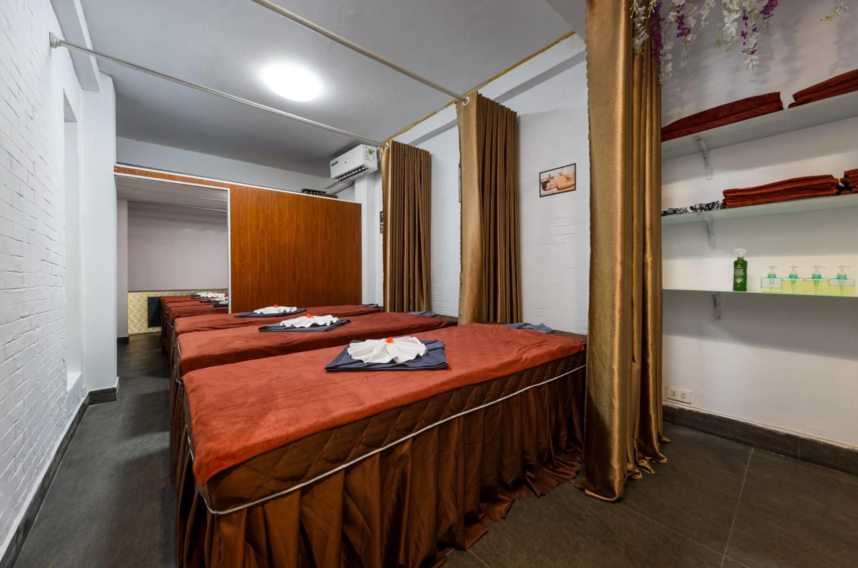 Bed in Hanoi Center View Hotel and Spa