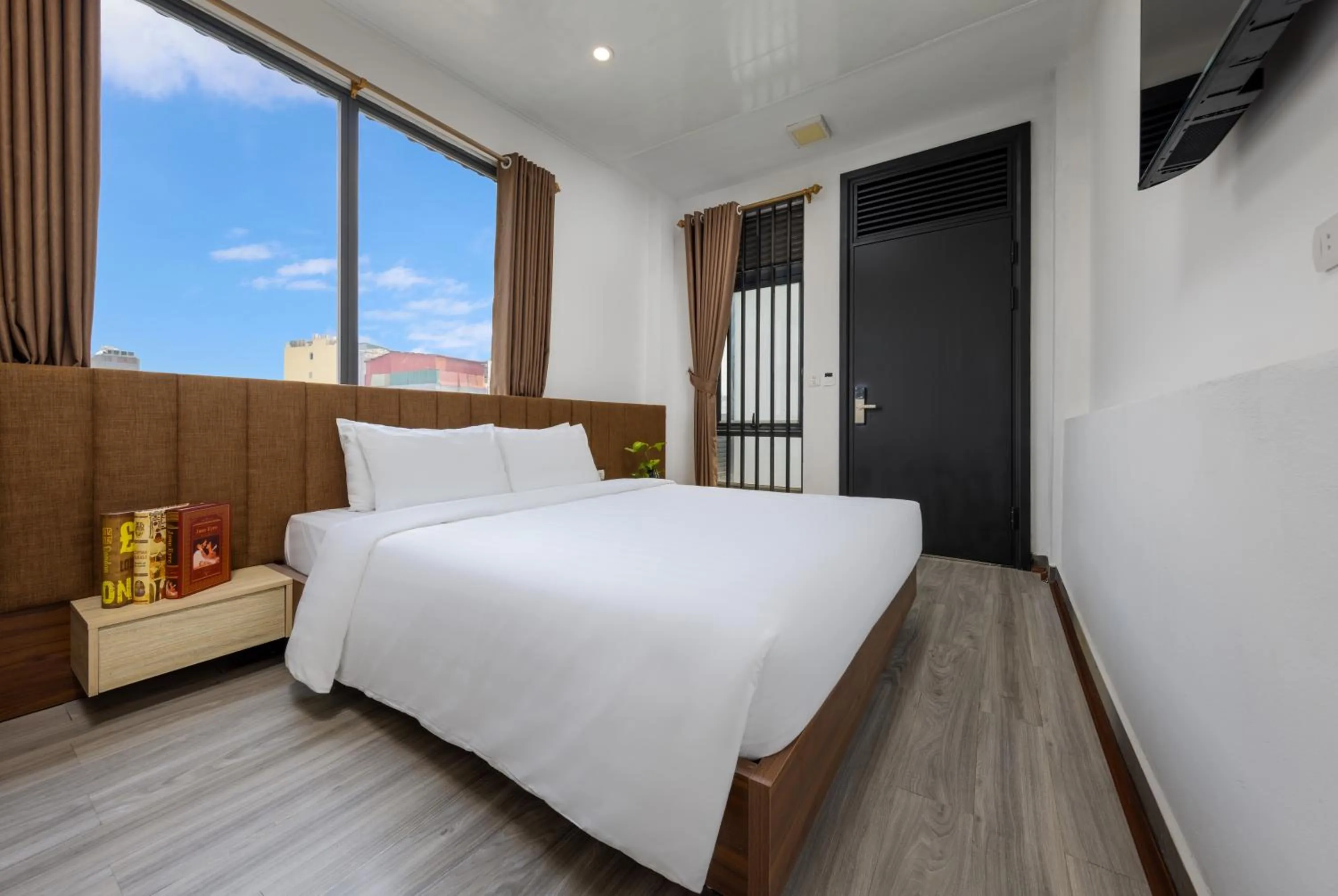 TV and multimedia, Bed in Hanoi Center View Hotel and Spa