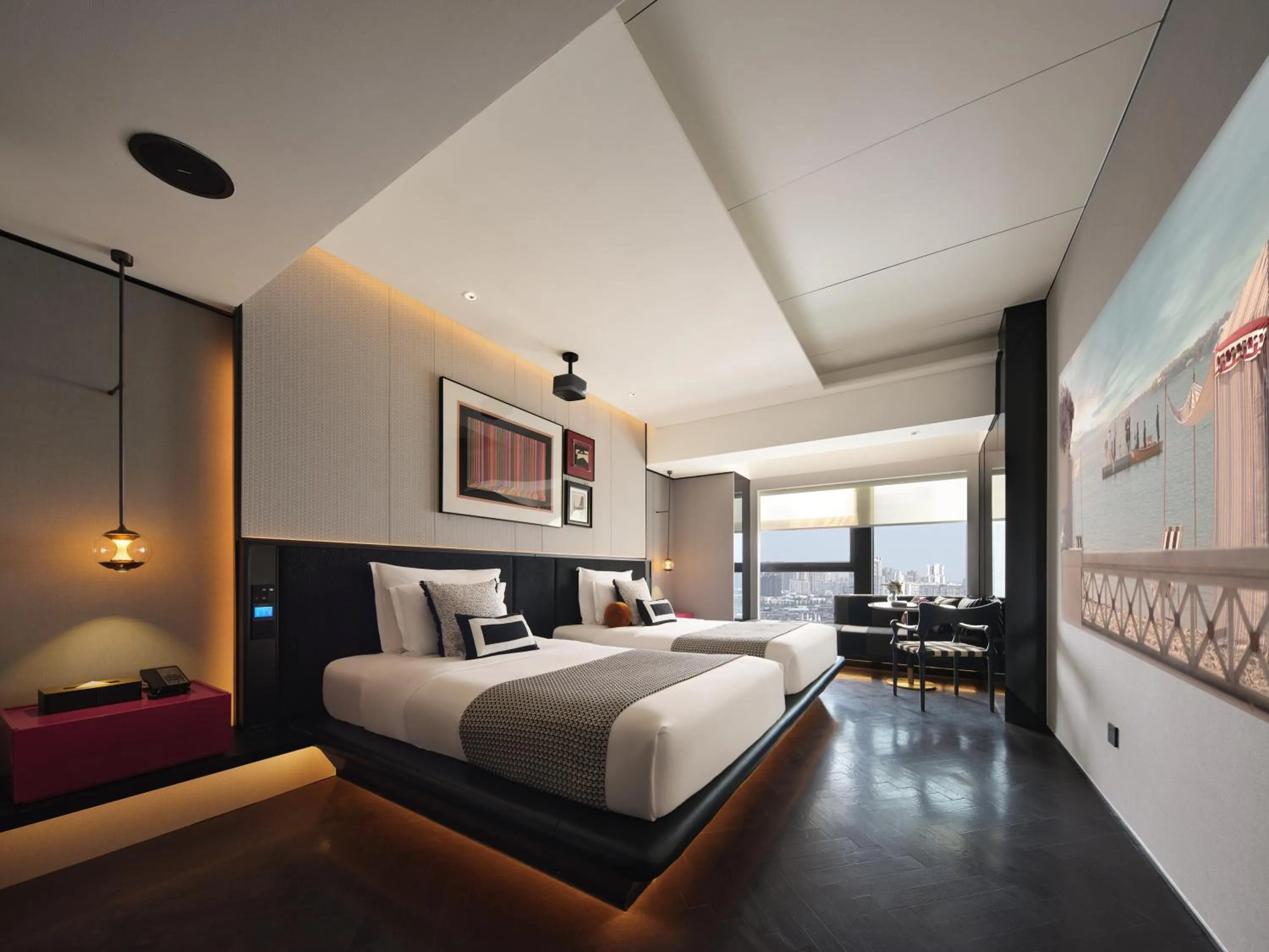 Photo of the whole room, Bed in ISEYA Design Hotel Chengdu Taikoo Li