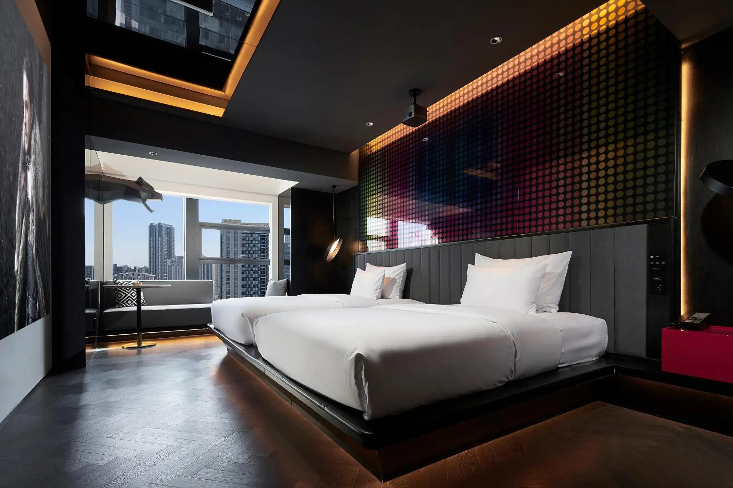 Deluxe Twin Room in ISEYA Design Hotel Chengdu Taikoo Li Deluxe Twin Room in ISEYA Design Hotel Chengdu Taikoo Li