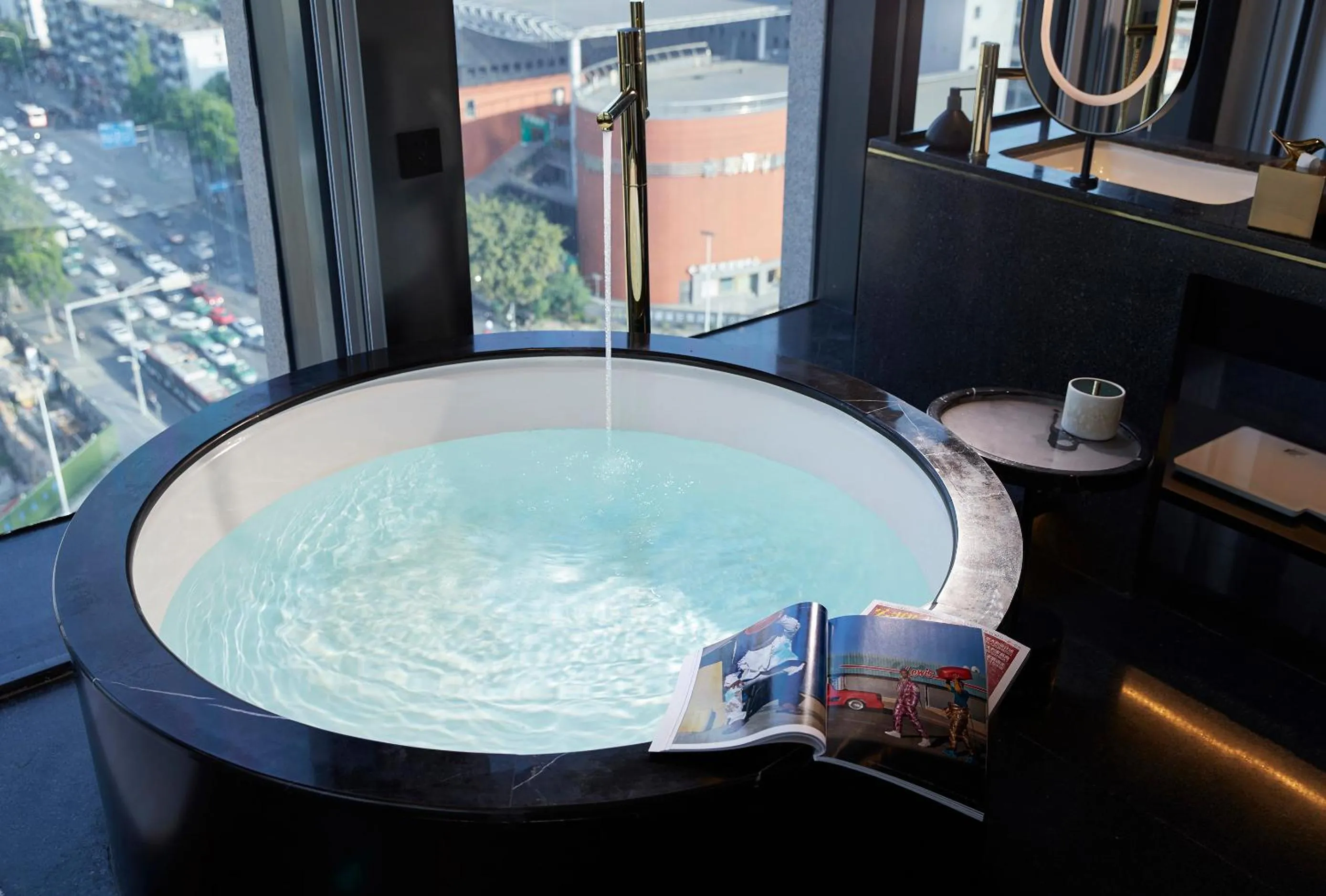 Bath in ISEYA Design Hotel Chengdu Taikoo Li