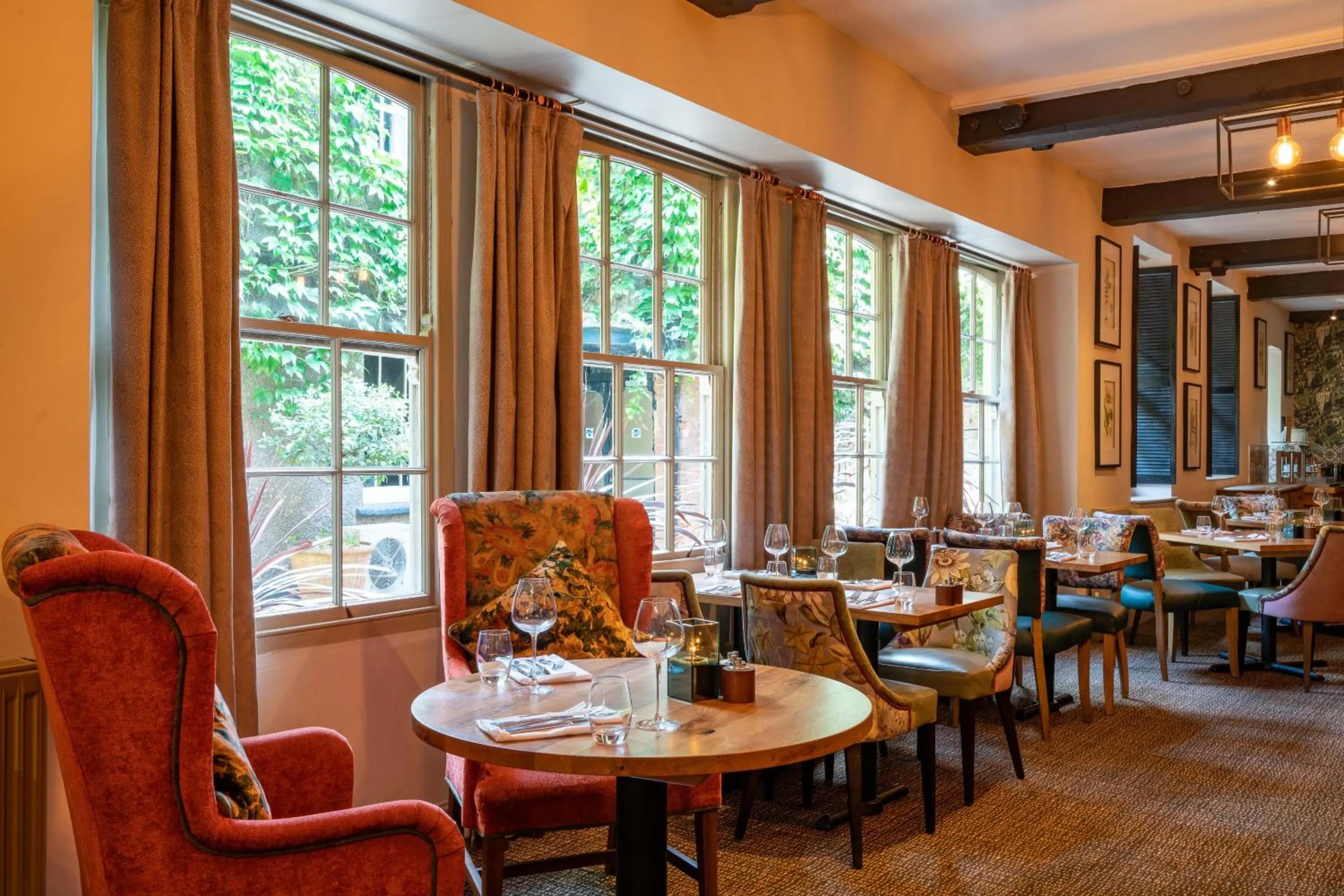 Restaurant/places to eat in The Swan Hotel, Wells, Somerset - The Coaching Inn Group