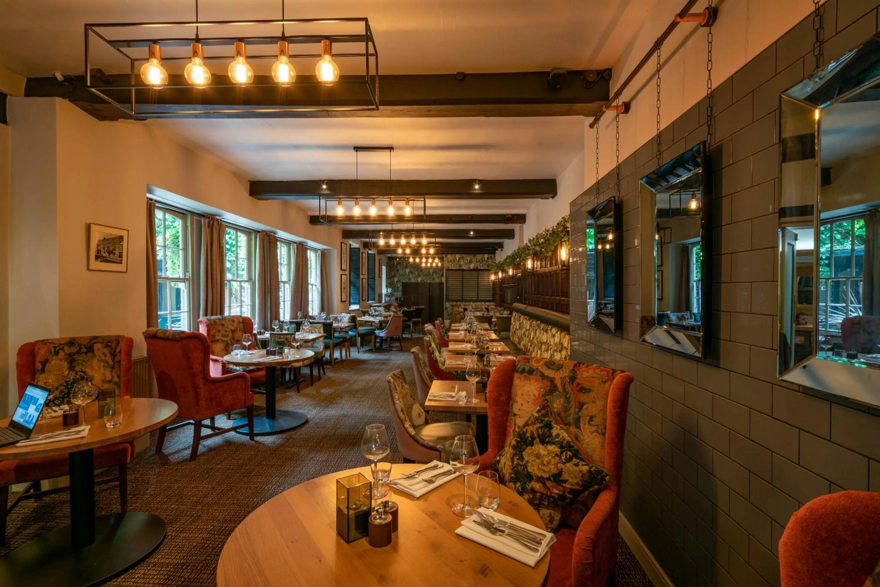 Restaurant/places to eat in The Swan Hotel, Wells, Somerset - The Coaching Inn Group