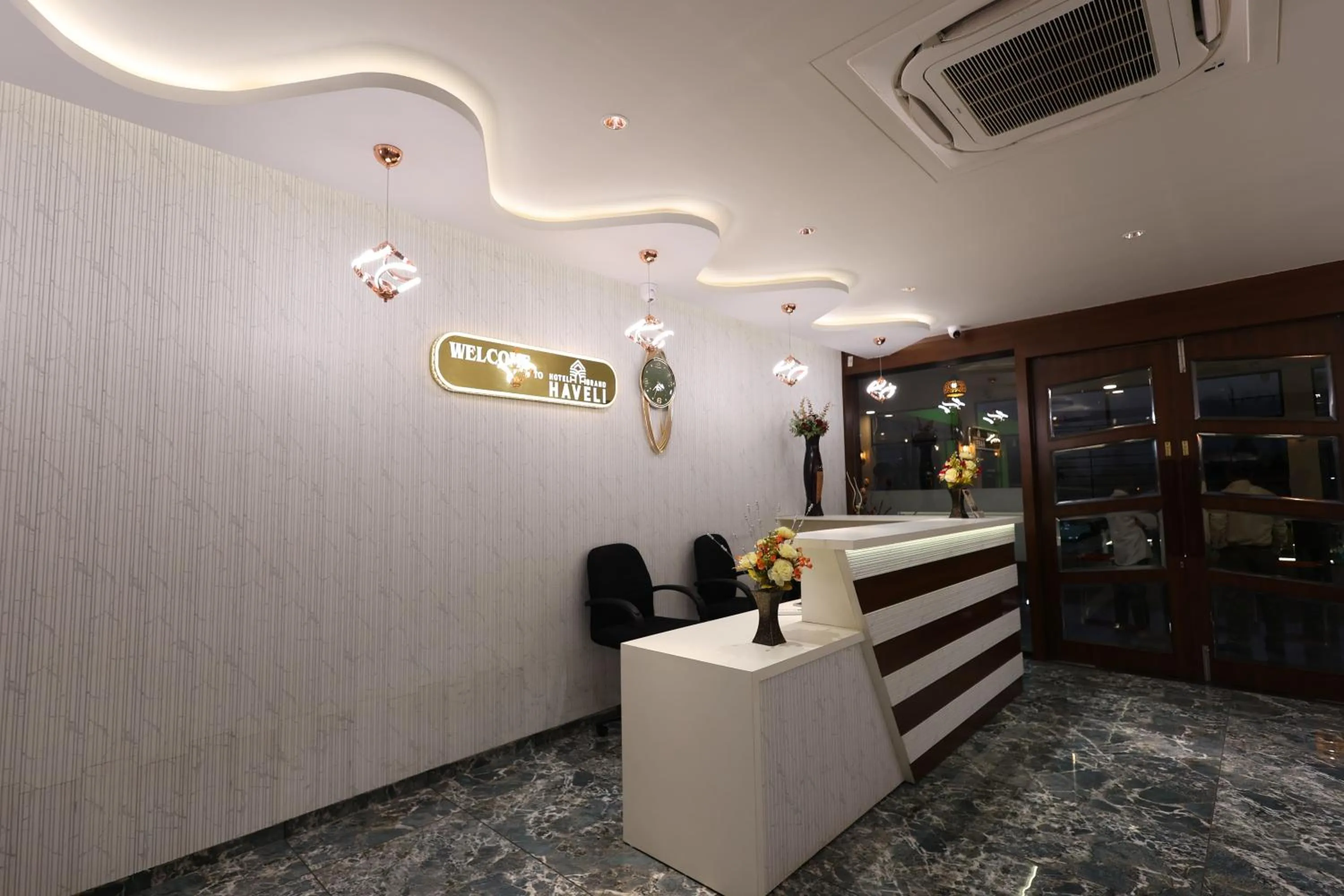 Lobby or reception in Hotel Grand Haveli