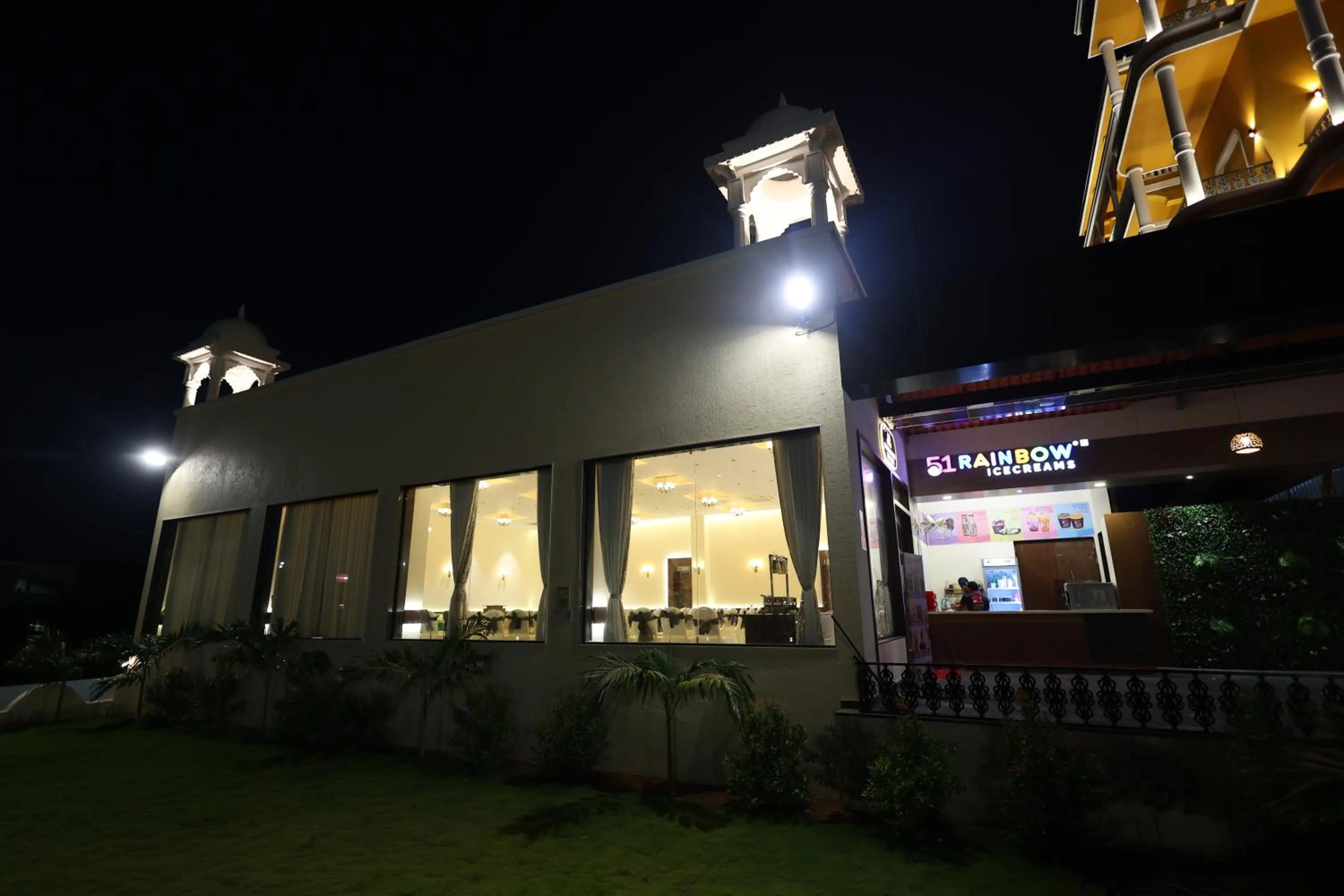 Banquet/Function facilities in Hotel Grand Haveli