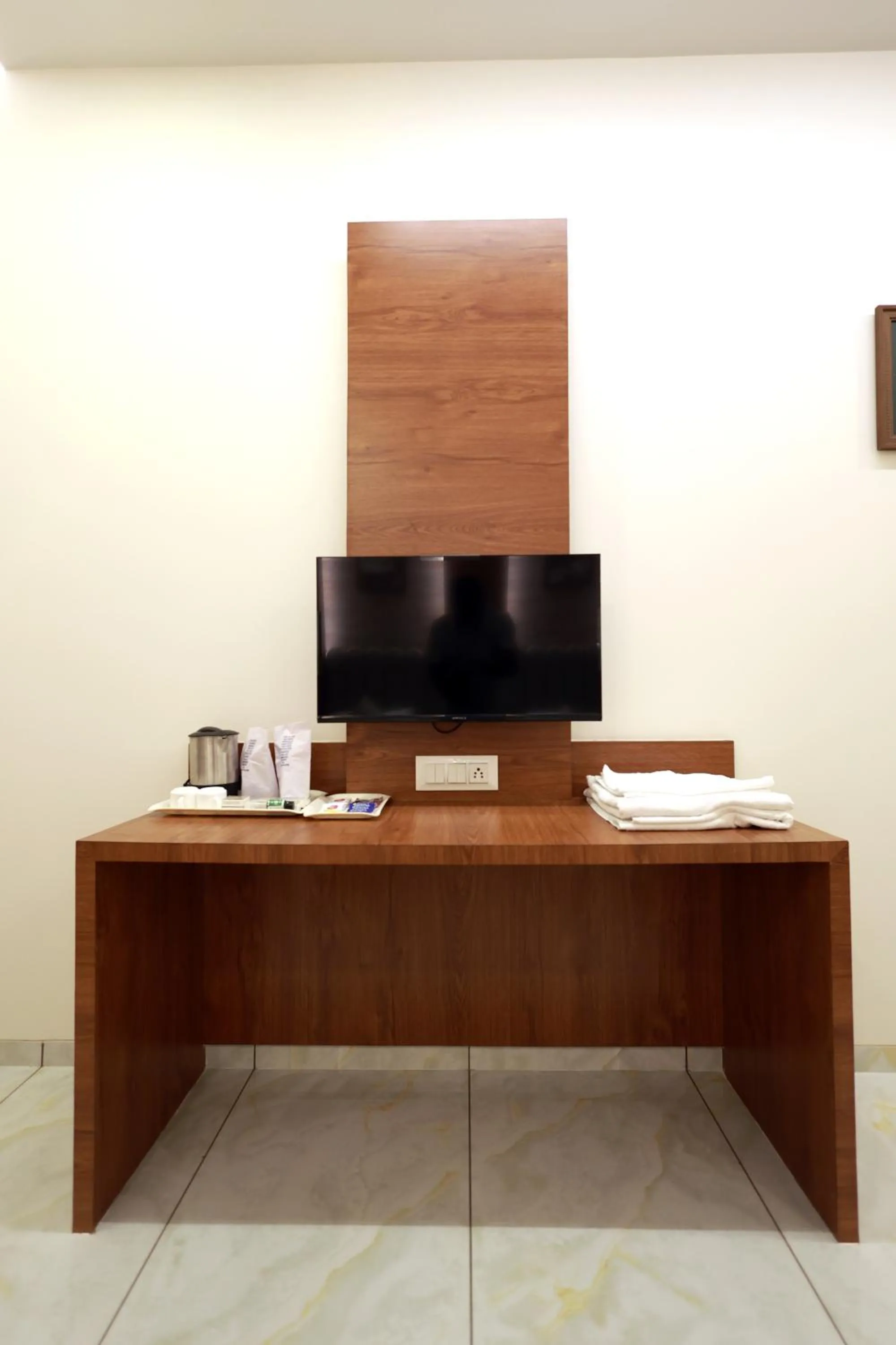 TV and multimedia in Hotel Grand Haveli