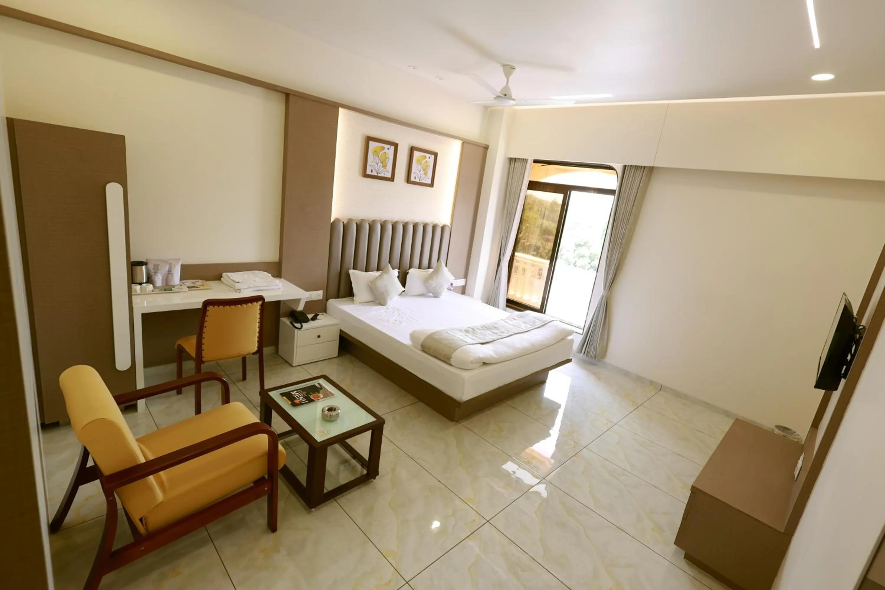 Photo of the whole room, Bed in Hotel Grand Haveli