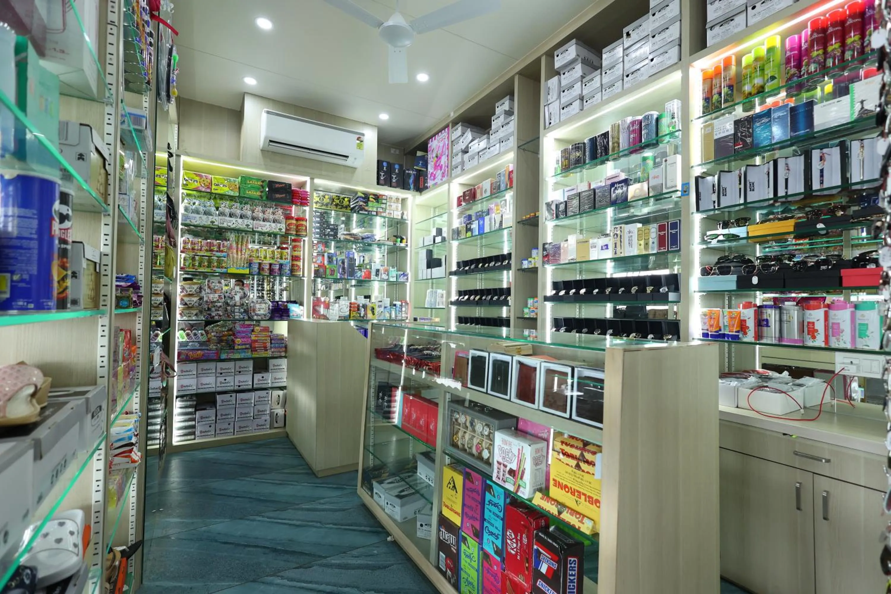 Shopping Area in Hotel Grand Haveli