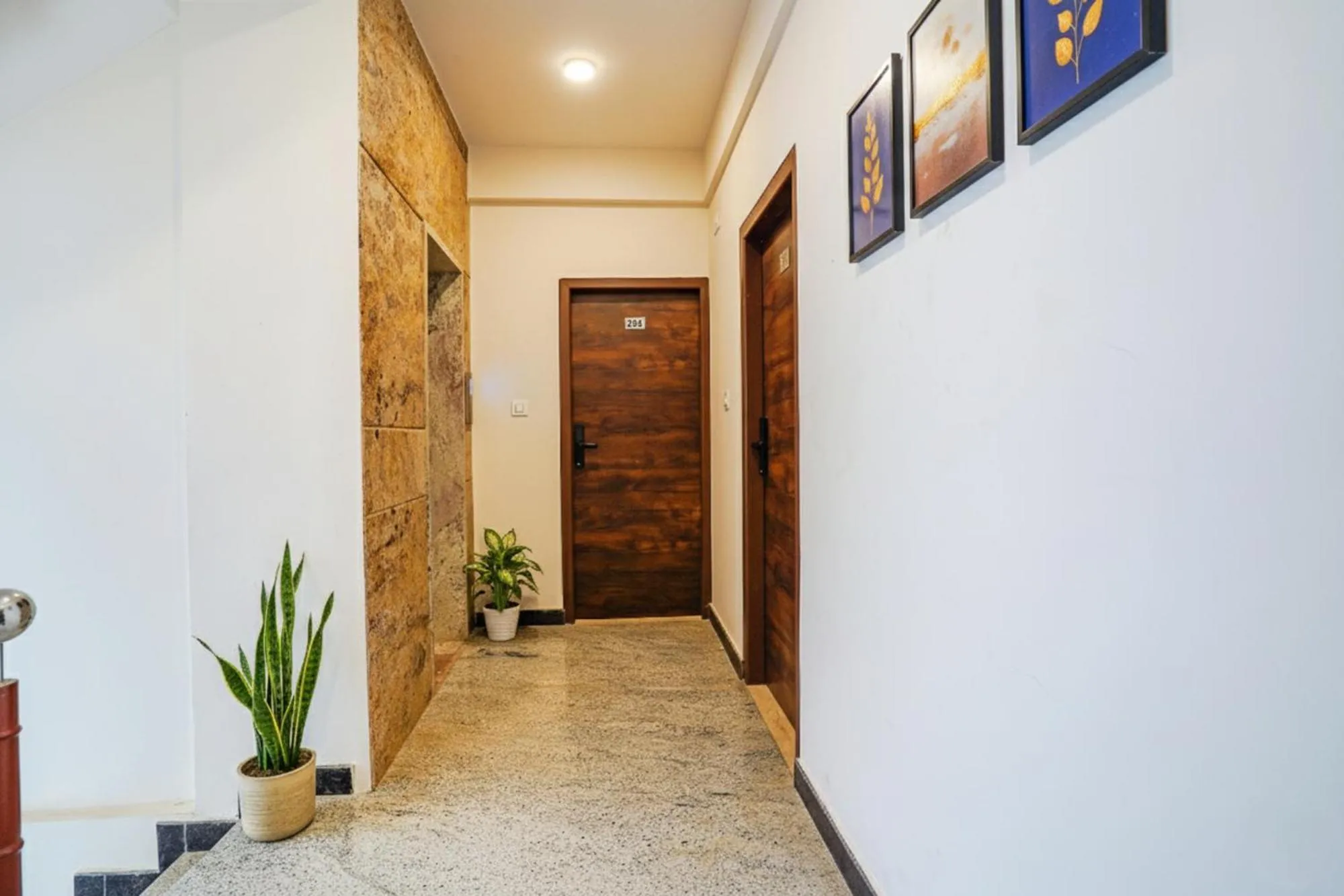 Lobby or reception in FabHotel The Pearl Boutique - Electronic City