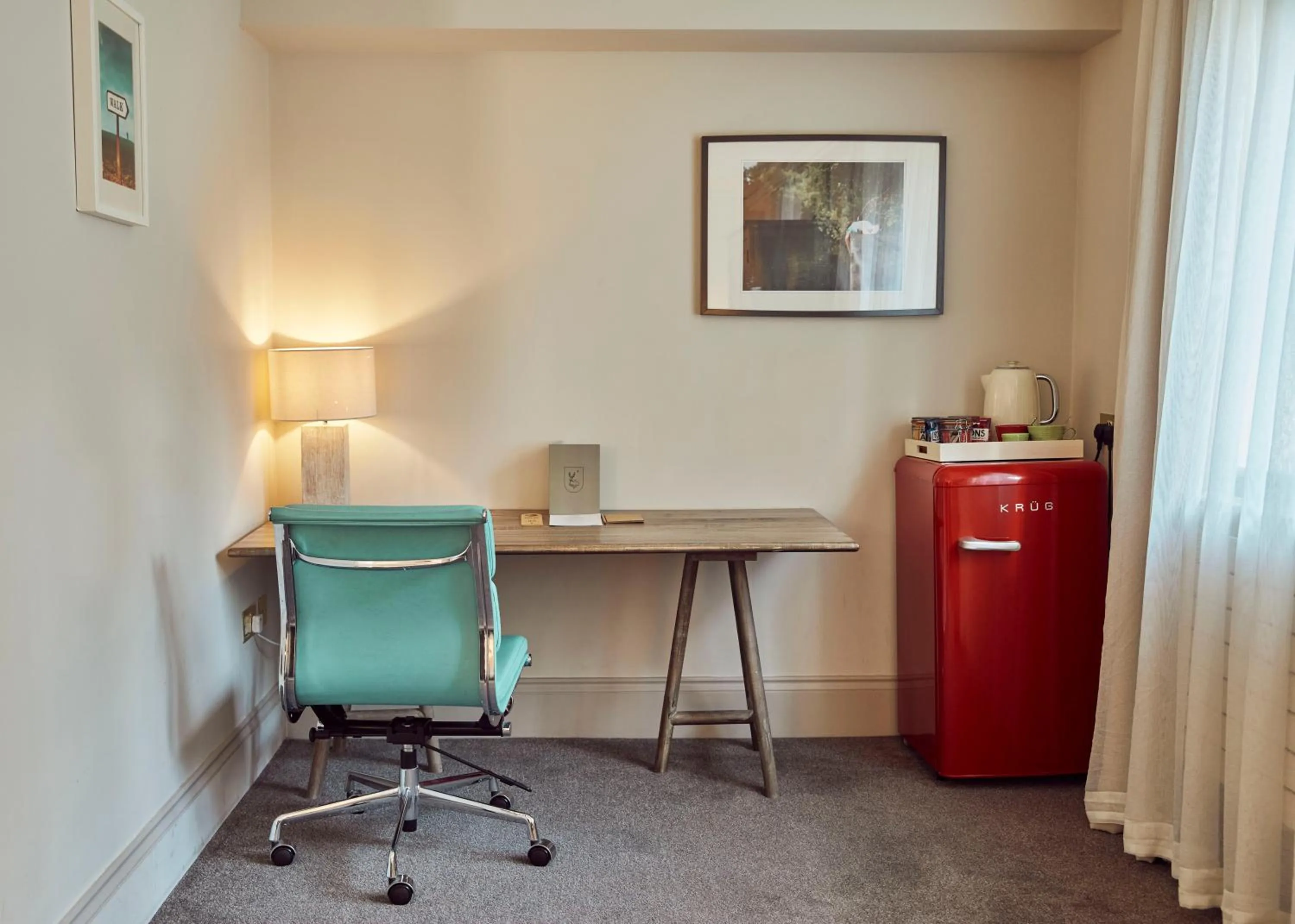 Bedroom in The Great House, Sonning, Berkshire